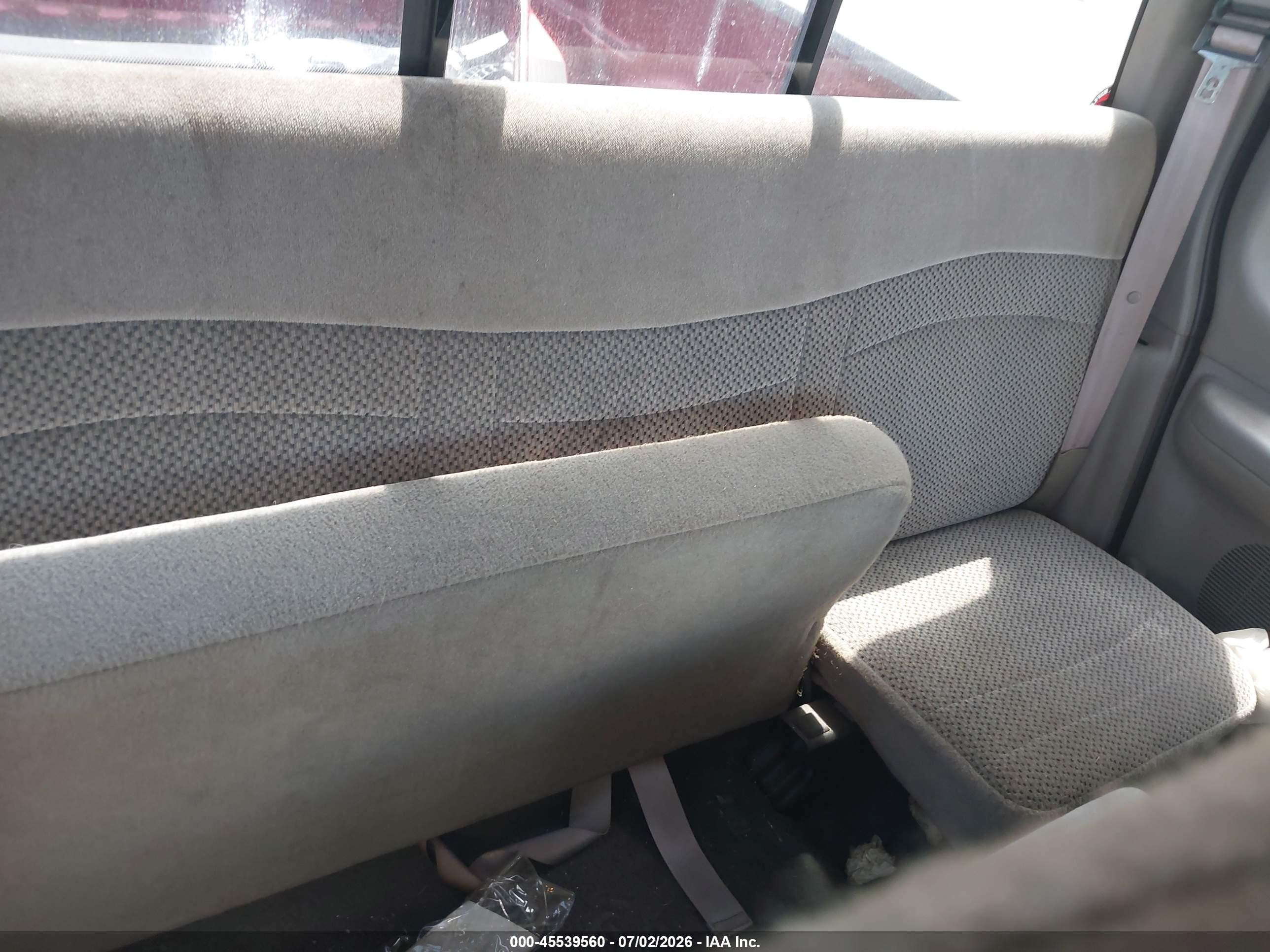 2000 Ford F150   Red vin: 1FTRX18W7YNA47056