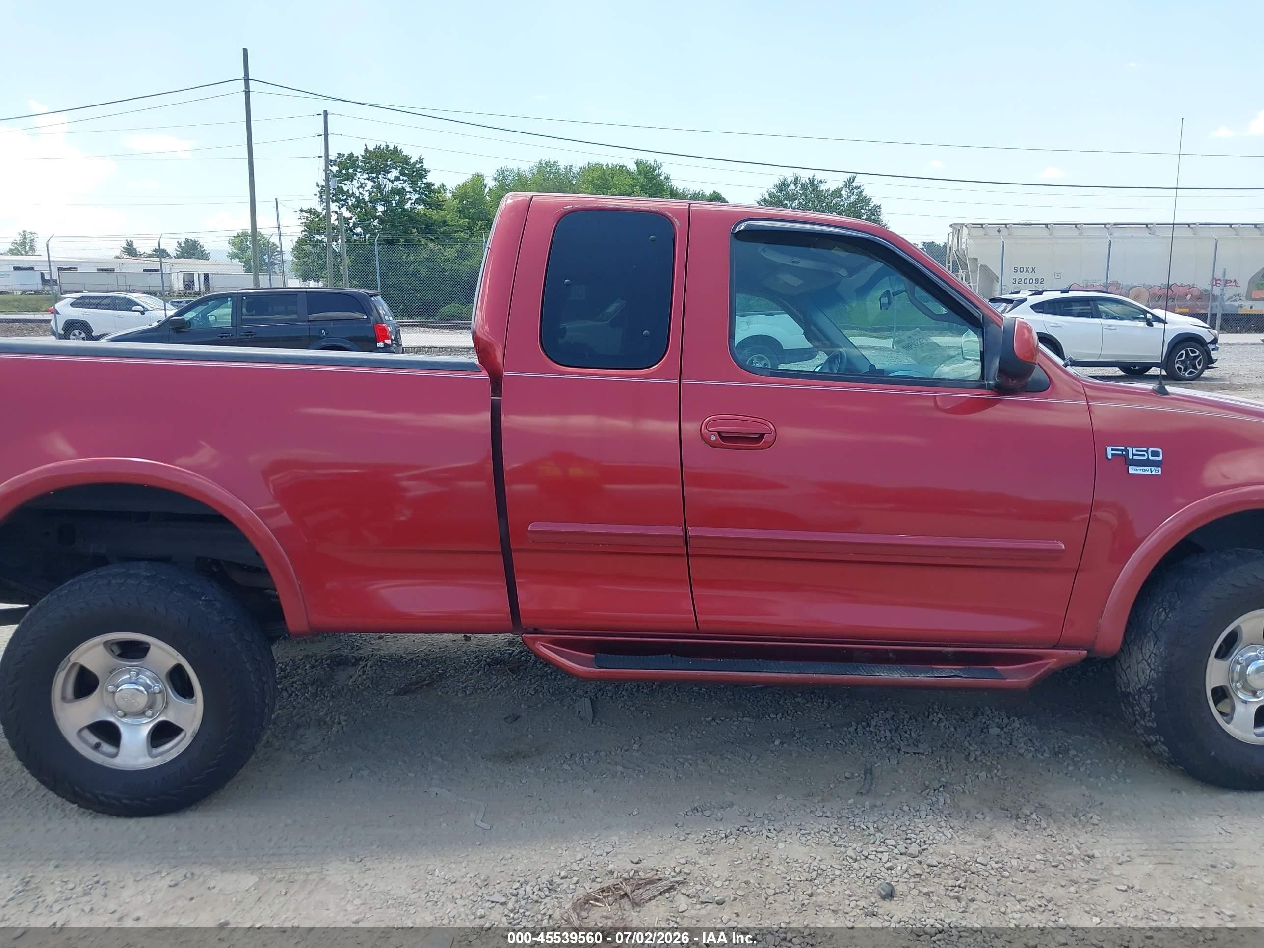 2000 Ford F150   Red vin: 1FTRX18W7YNA47056