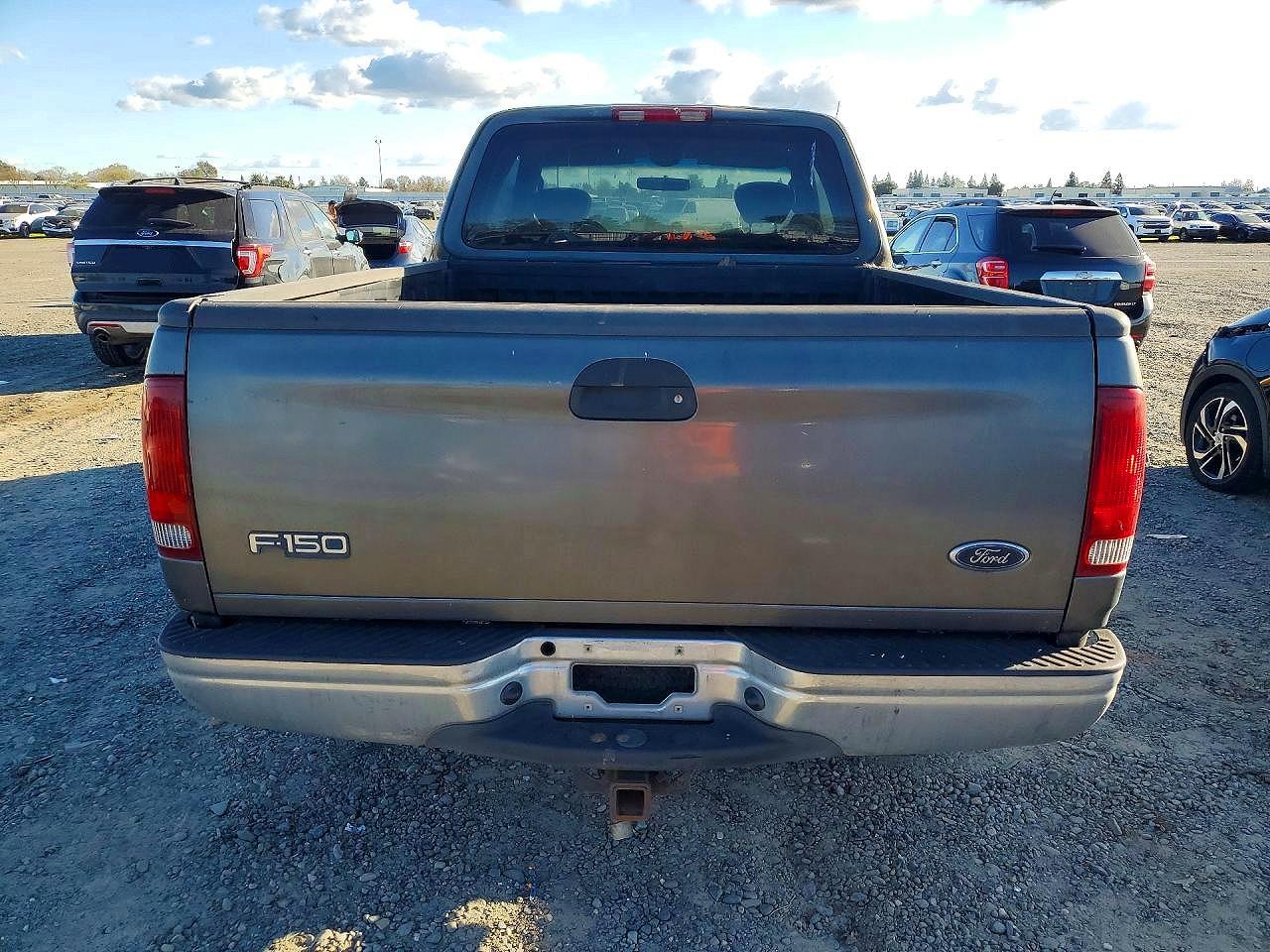 2003 Ford F150 Gray vin: 1FTRX18W83NA65641
