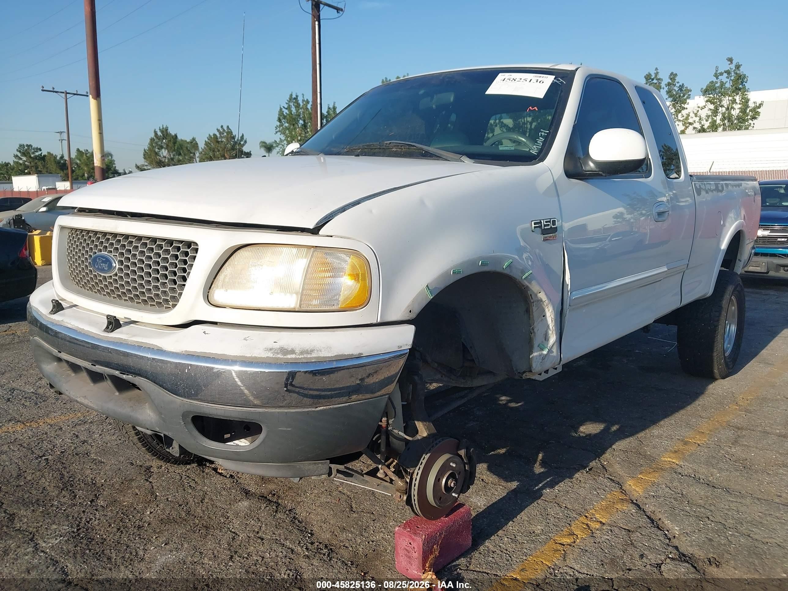 1999 Ford F-150 Lariat/work Series/xl/xlt Белый vin: 1FTRX18W8XKA96671
