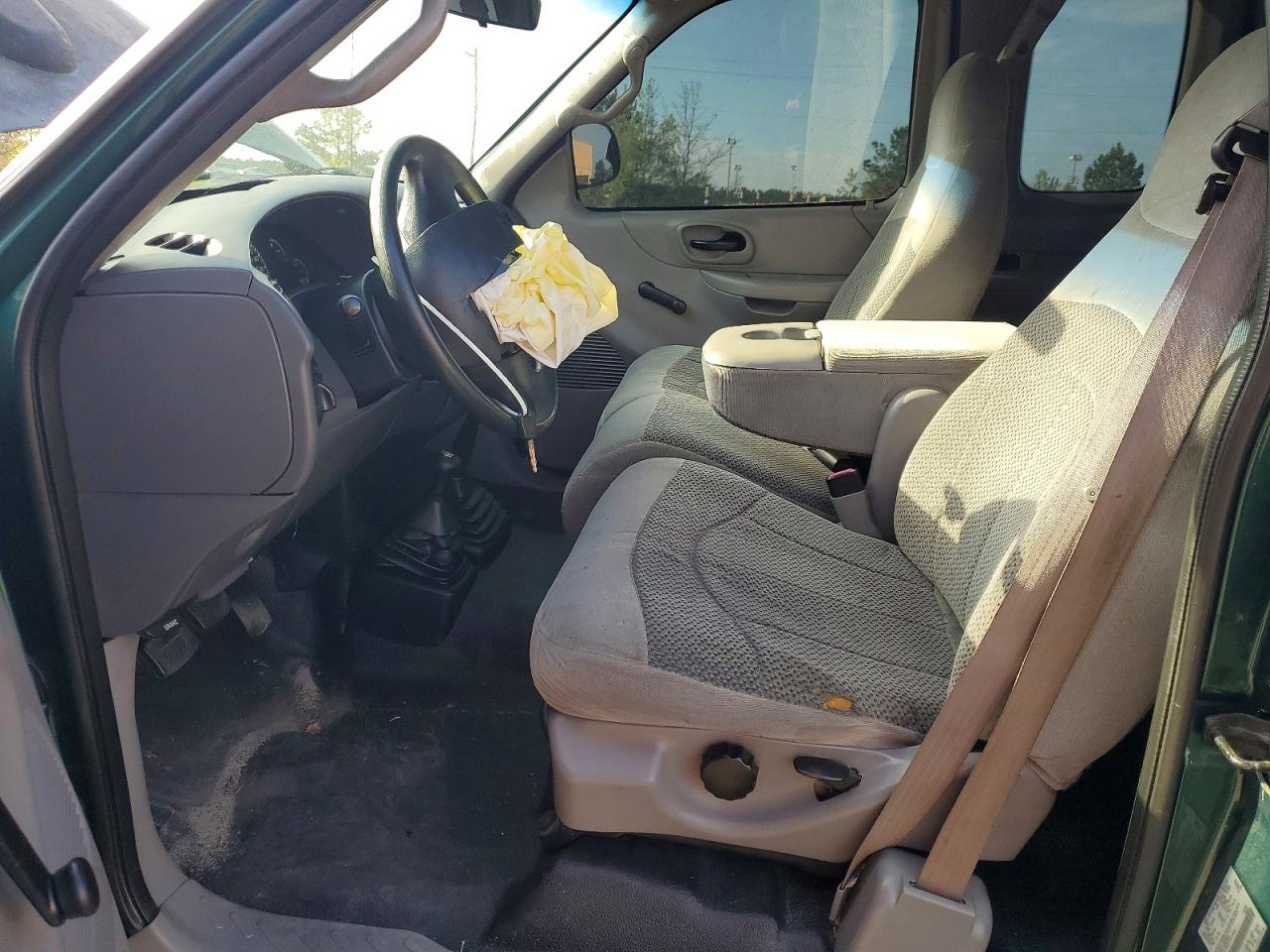 2000 Ford F150 Green vin: 1FTRX18W8YNA19086