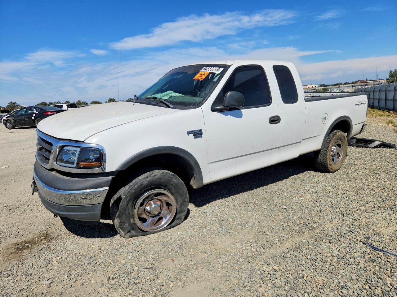 2001 Ford F150 Белый vin: 1FTRX18W91NB28064