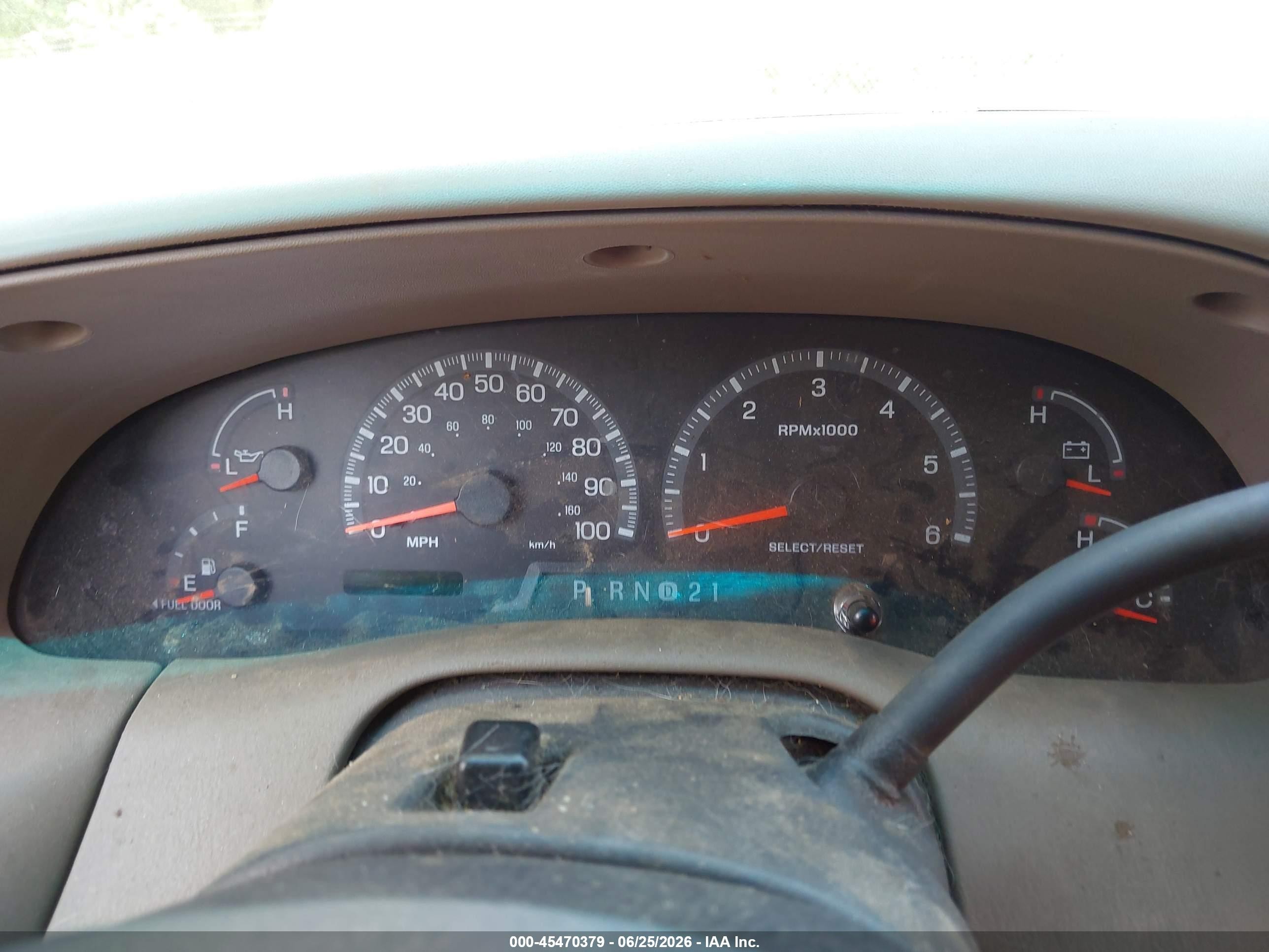 2000 Ford F-150 Lariat/work Series/xl/xlt Red vin: 1FTRX18W9YNB57445
