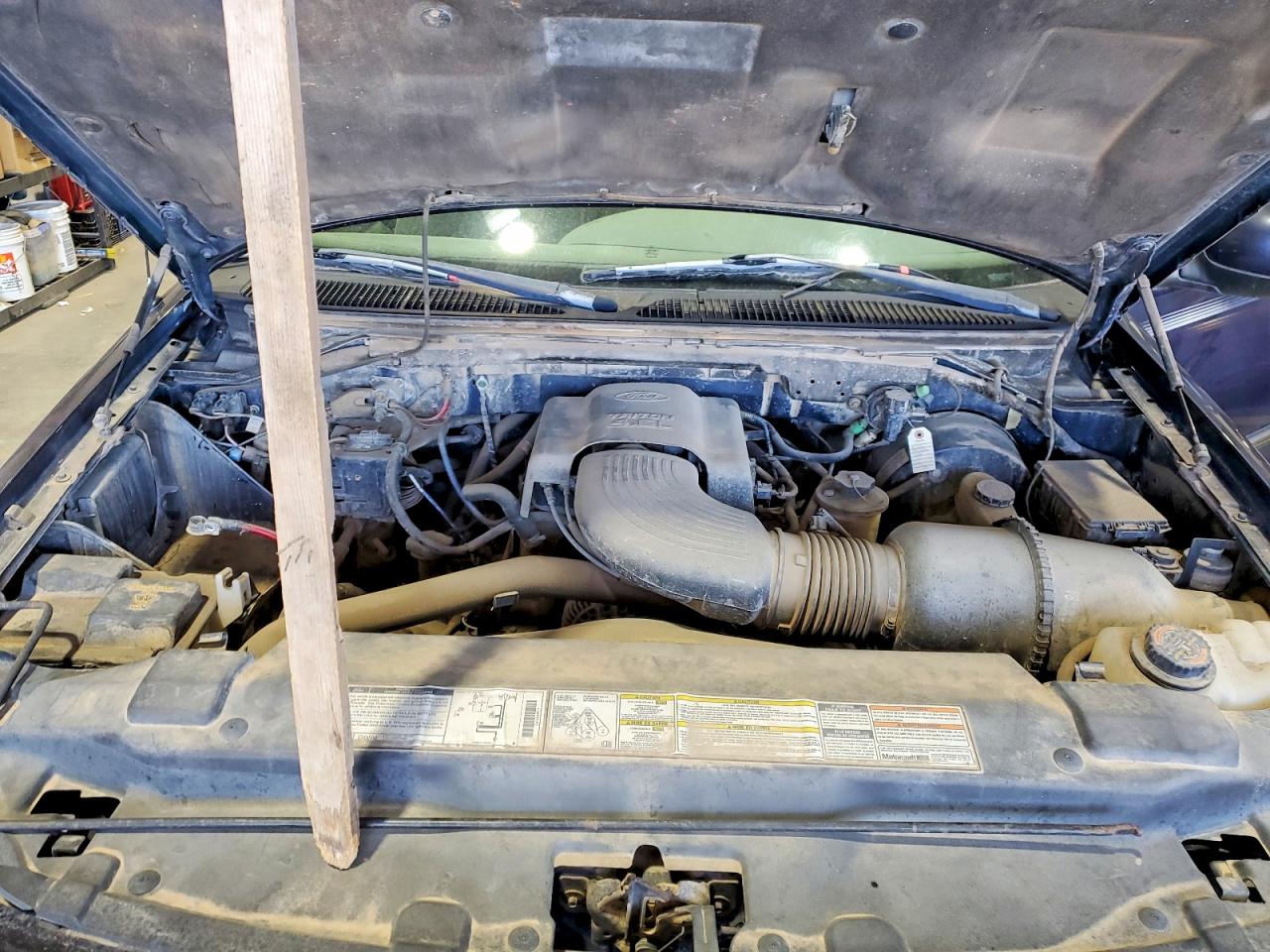 2000 Ford F150 Blue vin: 1FTRX18W9YNB92972