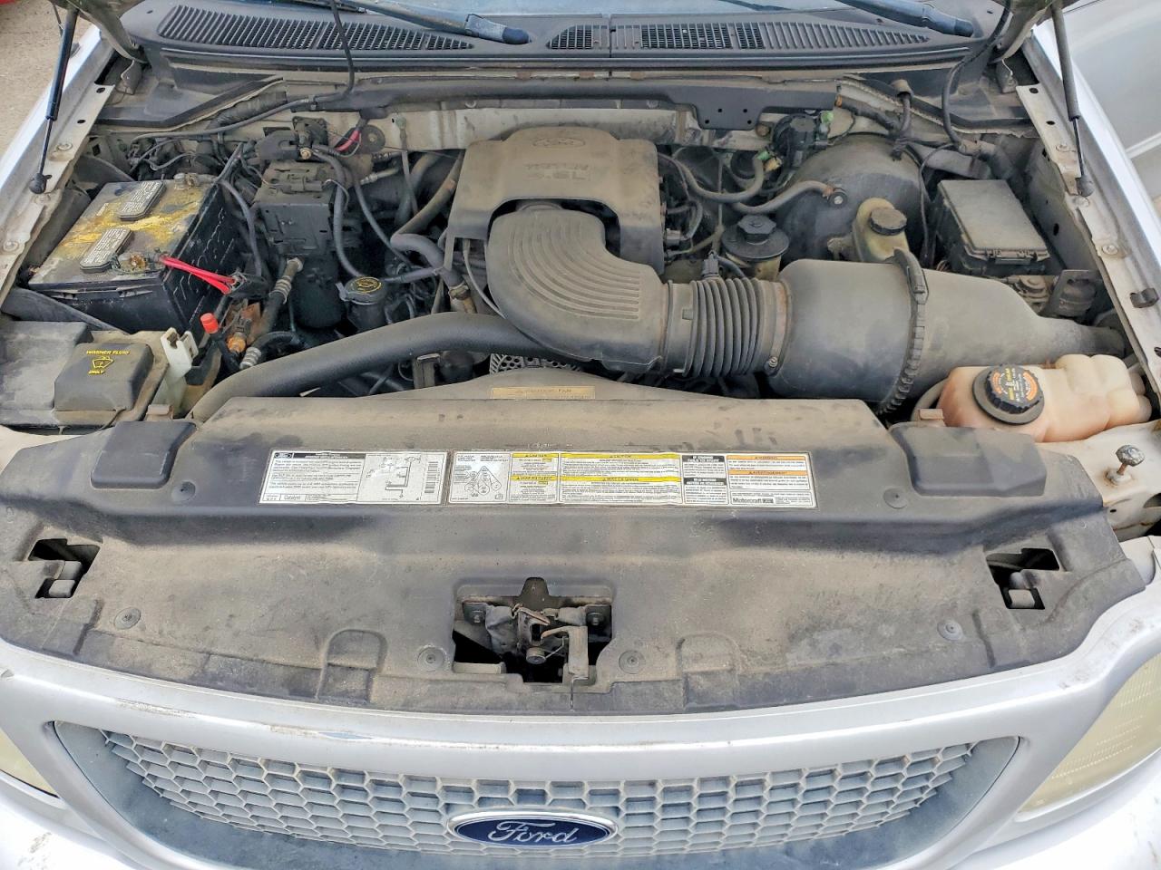 2000 Ford F150 Silver vin: 1FTRX18WXYNC28359