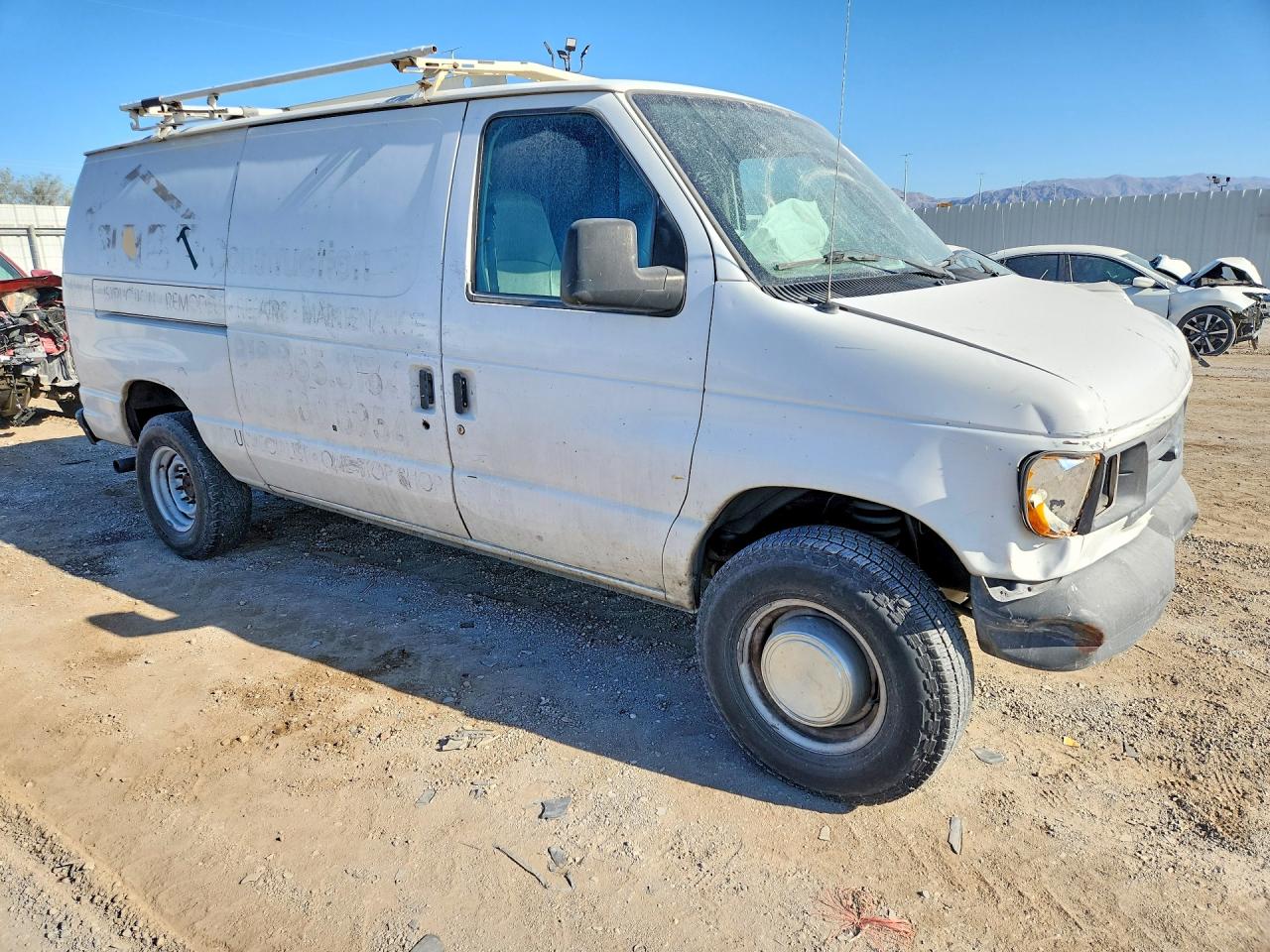 2004 Ford Econoline E350 Super Duty Van Белый vin: 1FTSE34L14HA23097