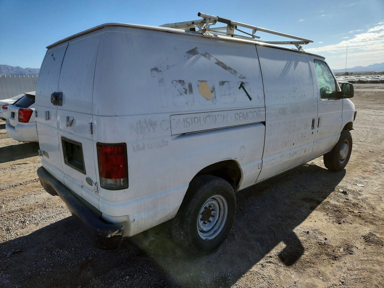 2004 Ford Econoline E350 Super Duty Van Белый vin: 1FTSE34L14HA23097