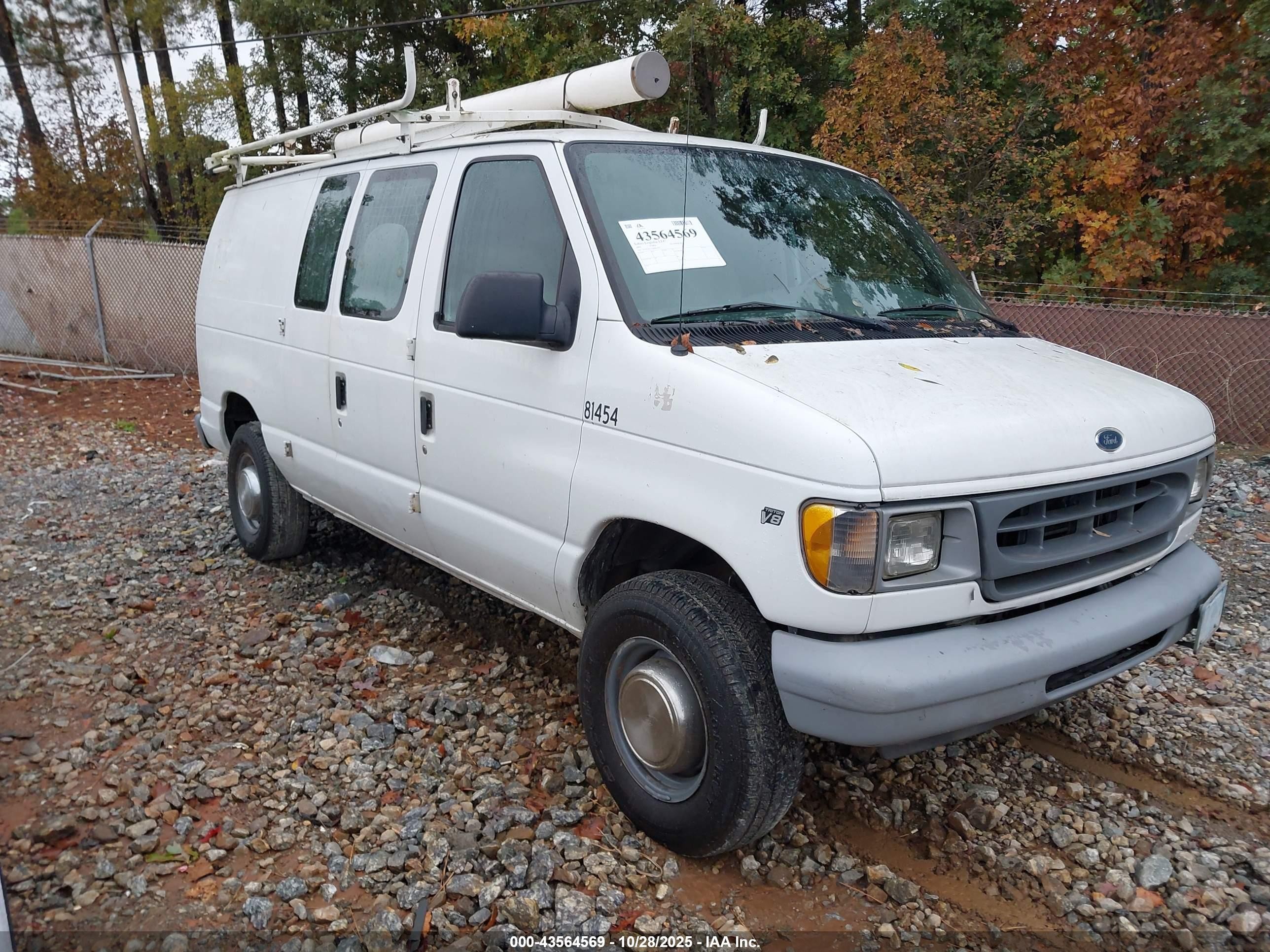 2000 Ford E-350 Super Duty Commercial/recreational White vin: 1FTSE34L2YHB81454