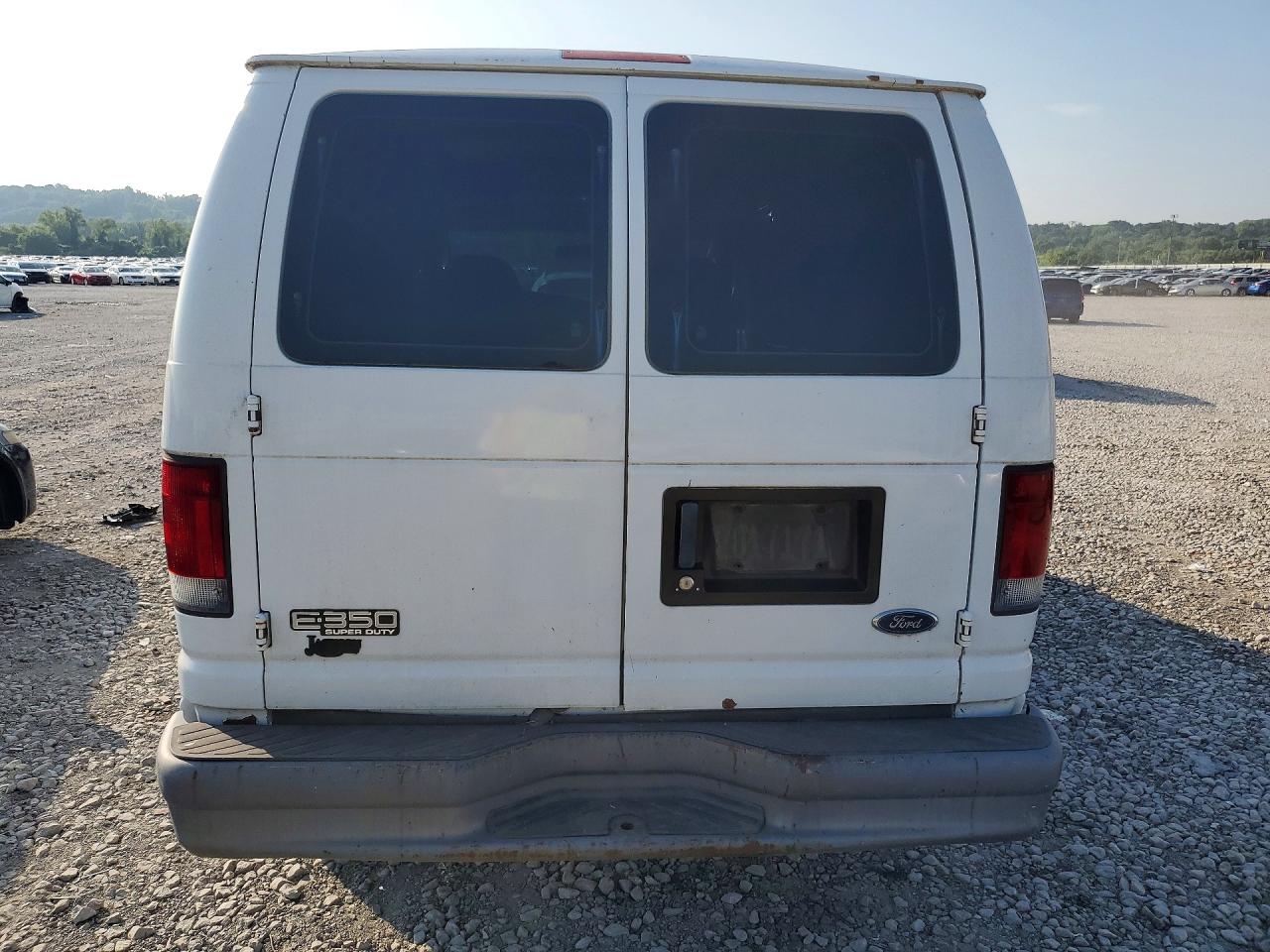 2005 Ford Econoline E350 Super Duty Van White vin: 1FTSE34L65HB21849