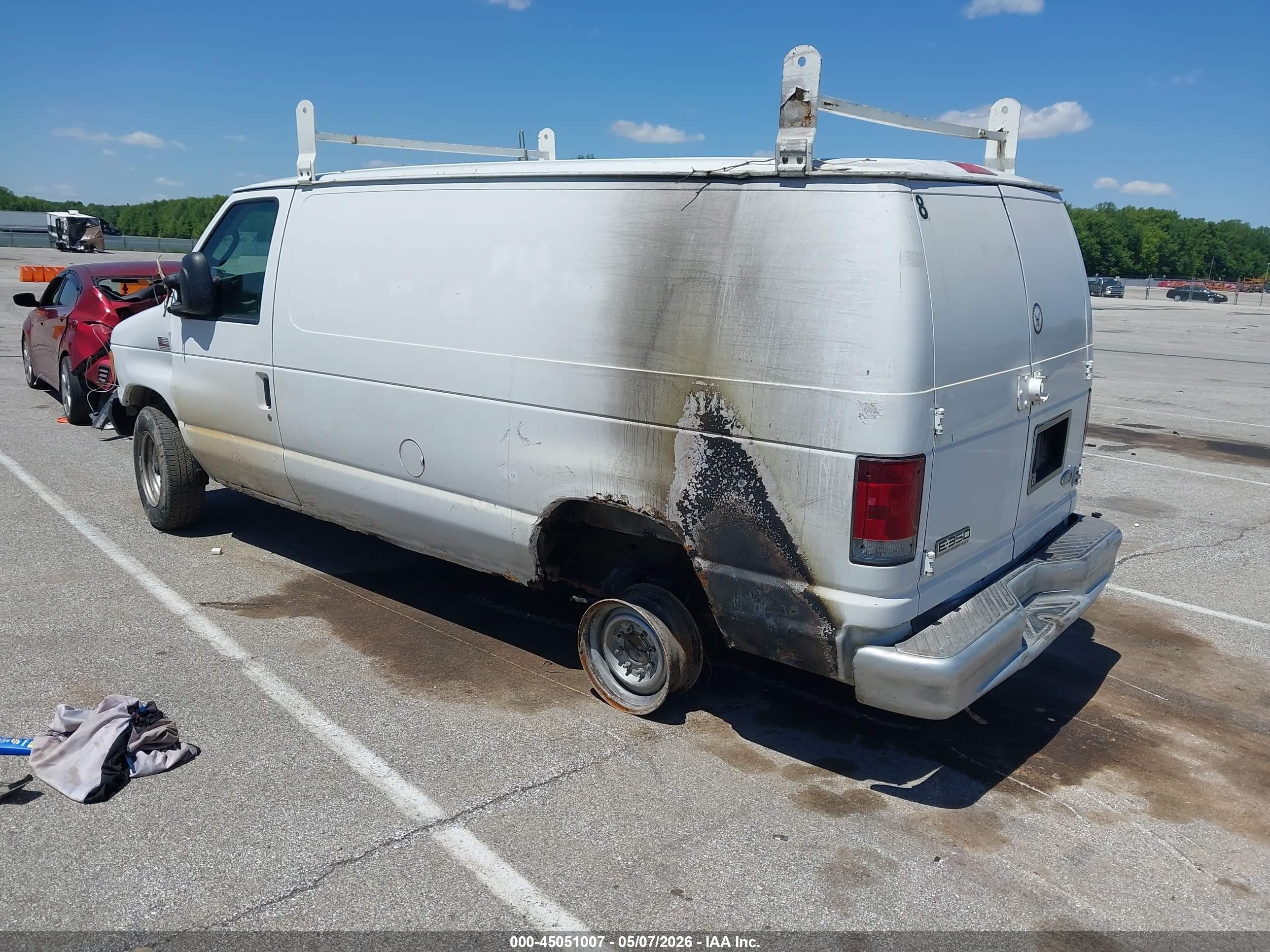 2007 Ford E-350 Super Duty Commercial/recreational White vin: 1FTSE34L67DB37480
