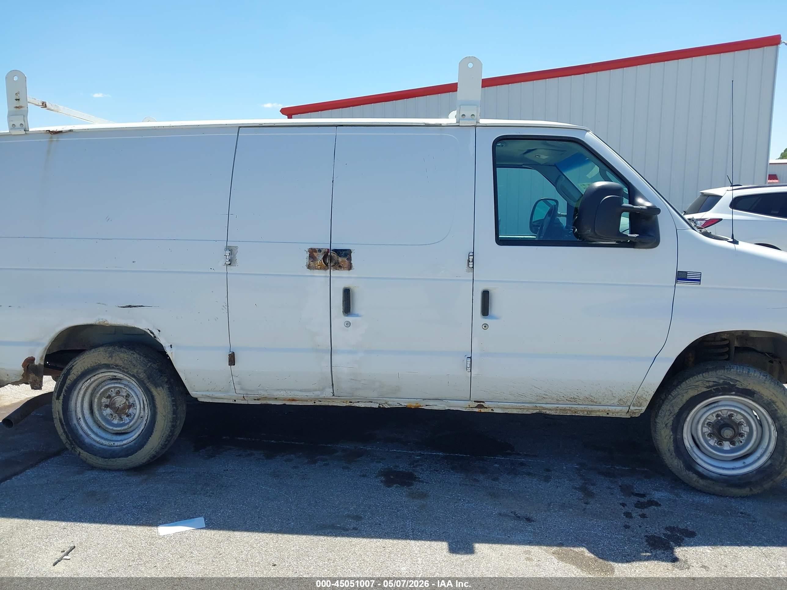2007 Ford E-350 Super Duty Commercial/recreational White vin: 1FTSE34L67DB37480