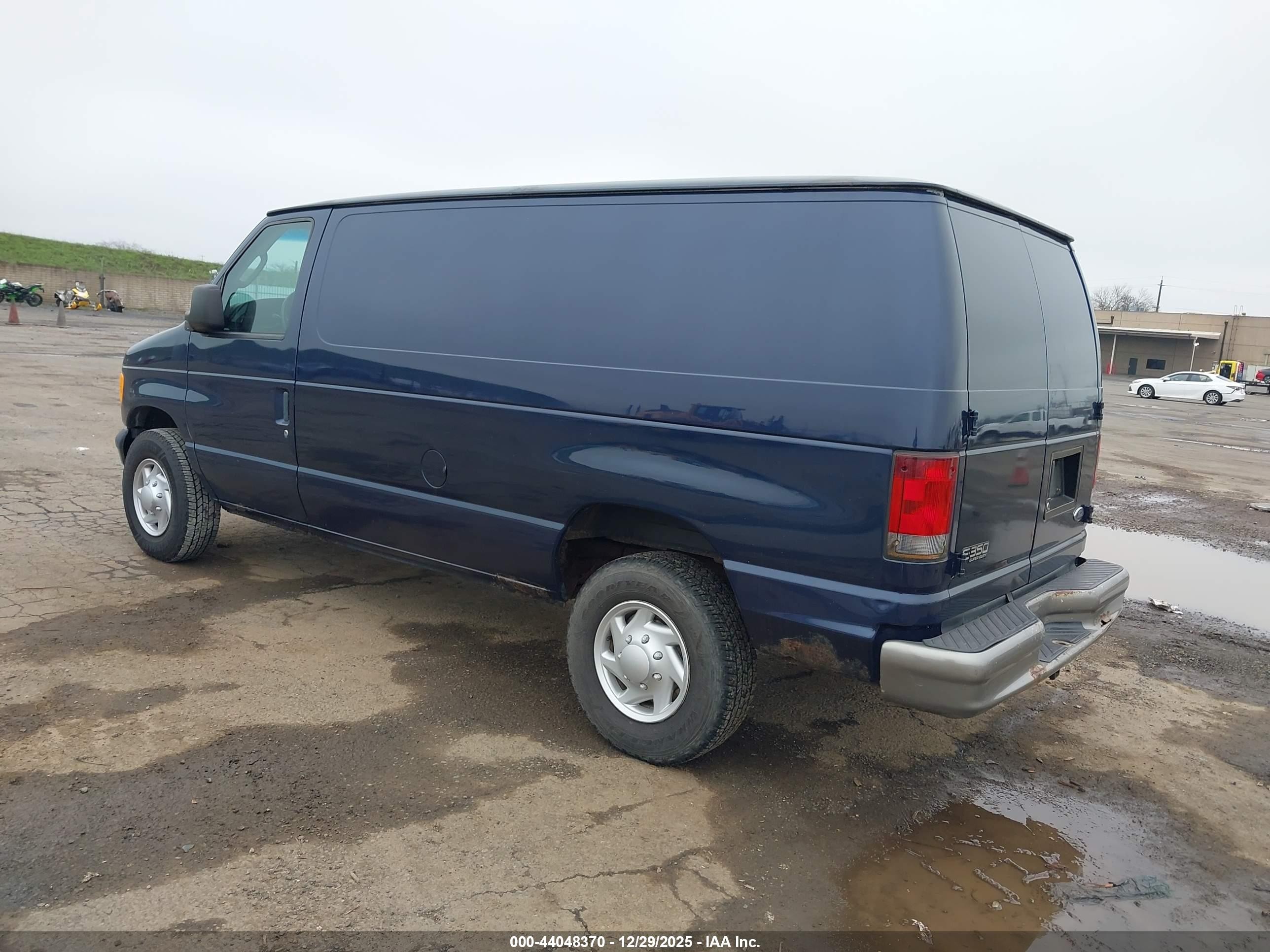 2005 Ford E-350 Super Duty Commercial/recreational Blue vin: 1FTSE34L85HA96596