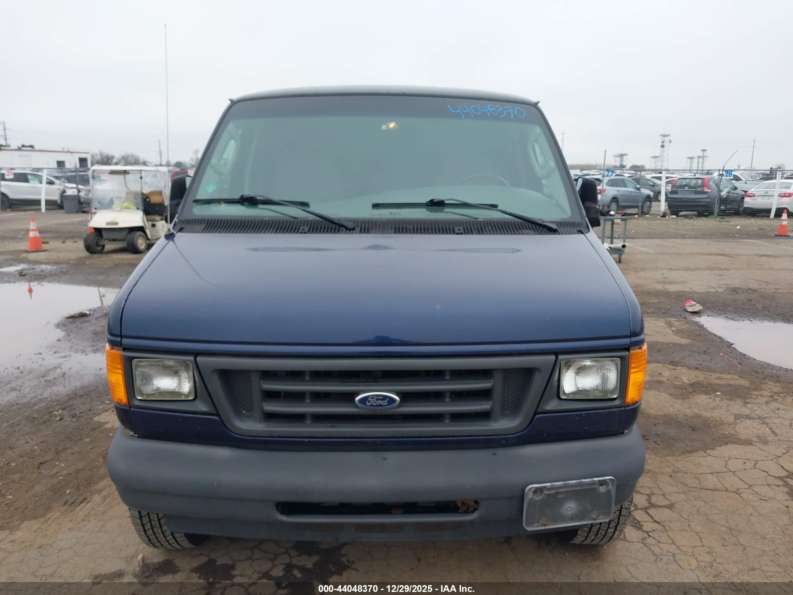 2005 Ford E-350 Super Duty Commercial/recreational Blue vin: 1FTSE34L85HA96596