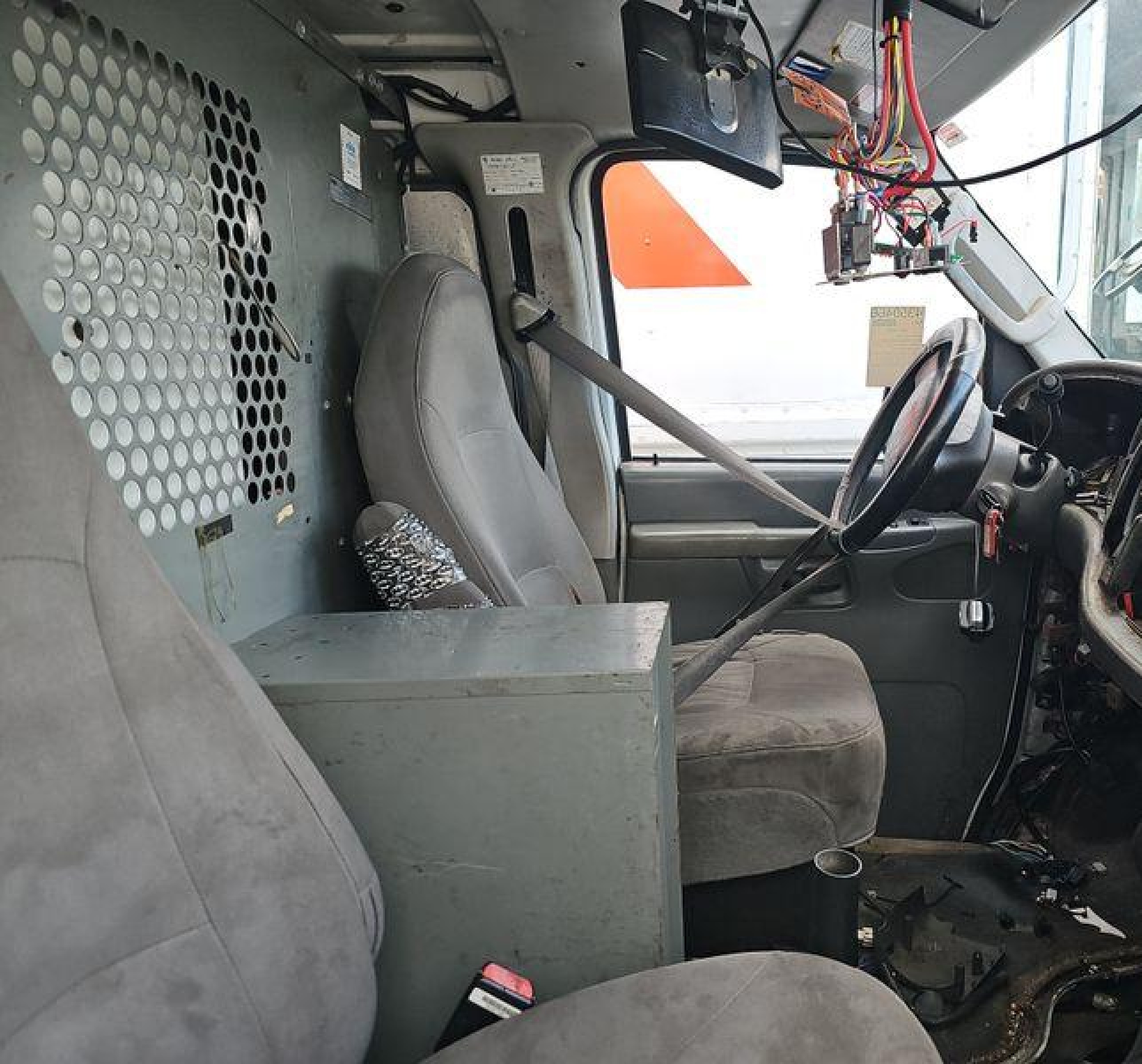 2007 Ford E-350 Super Duty Commercial/recreational vin: 1FTSE34L97DA38961