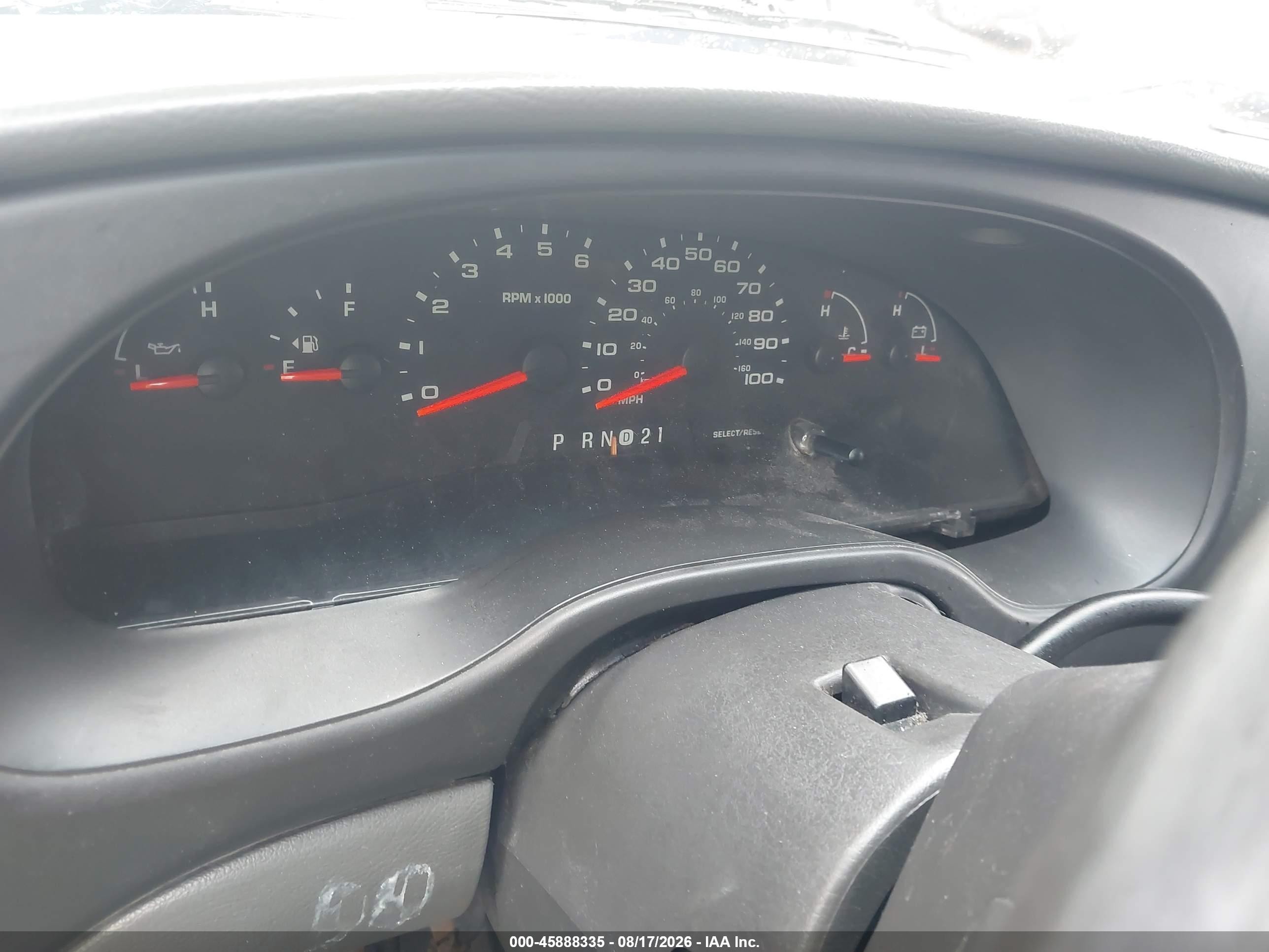 2008 Ford E-350 Super Duty Silver vin: 1FTSE34L98DB36616
