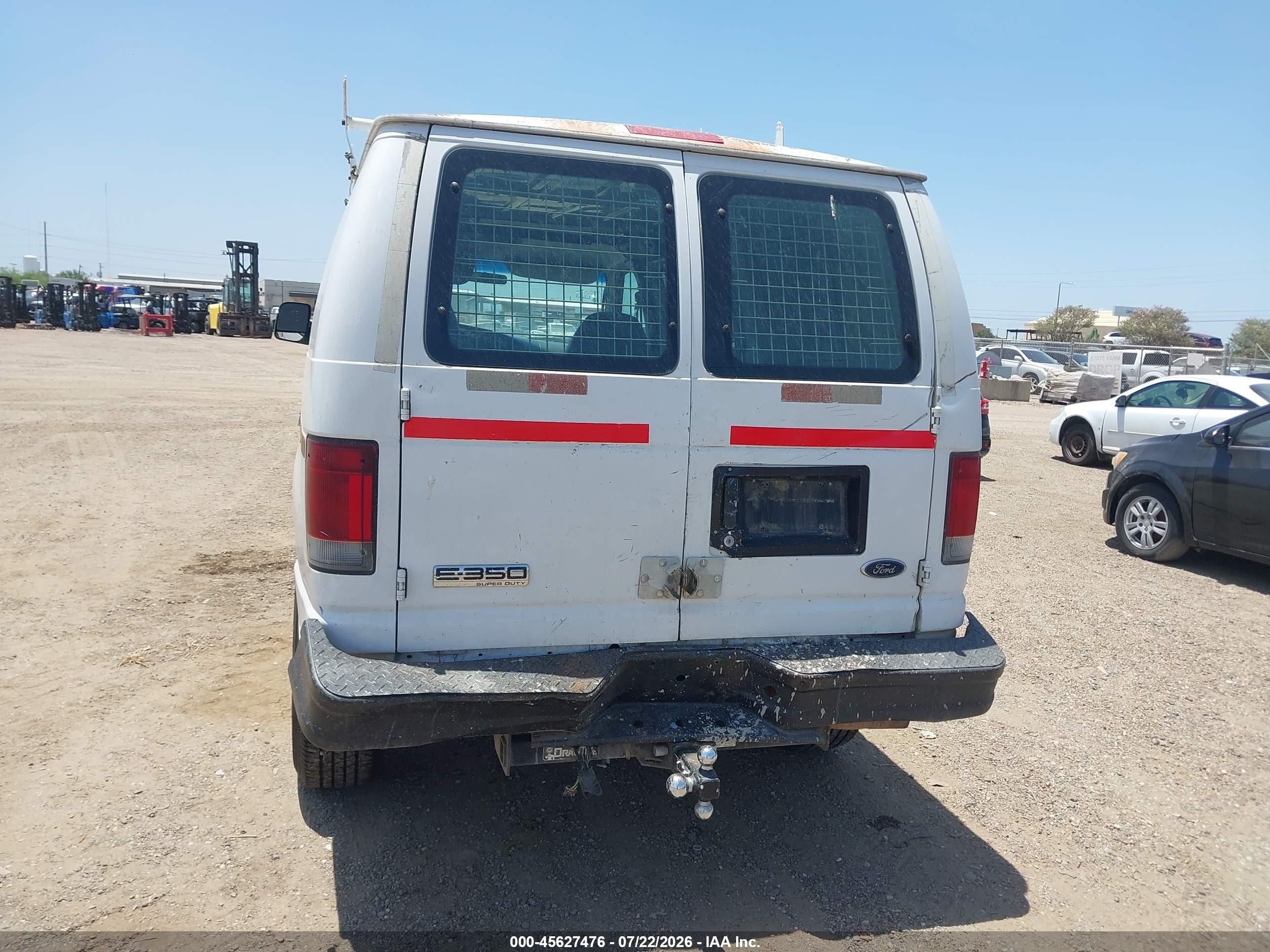 2006 Ford E-350 Super Duty Commercial/recreational Белый vin: 1FTSE34LX6HB15618
