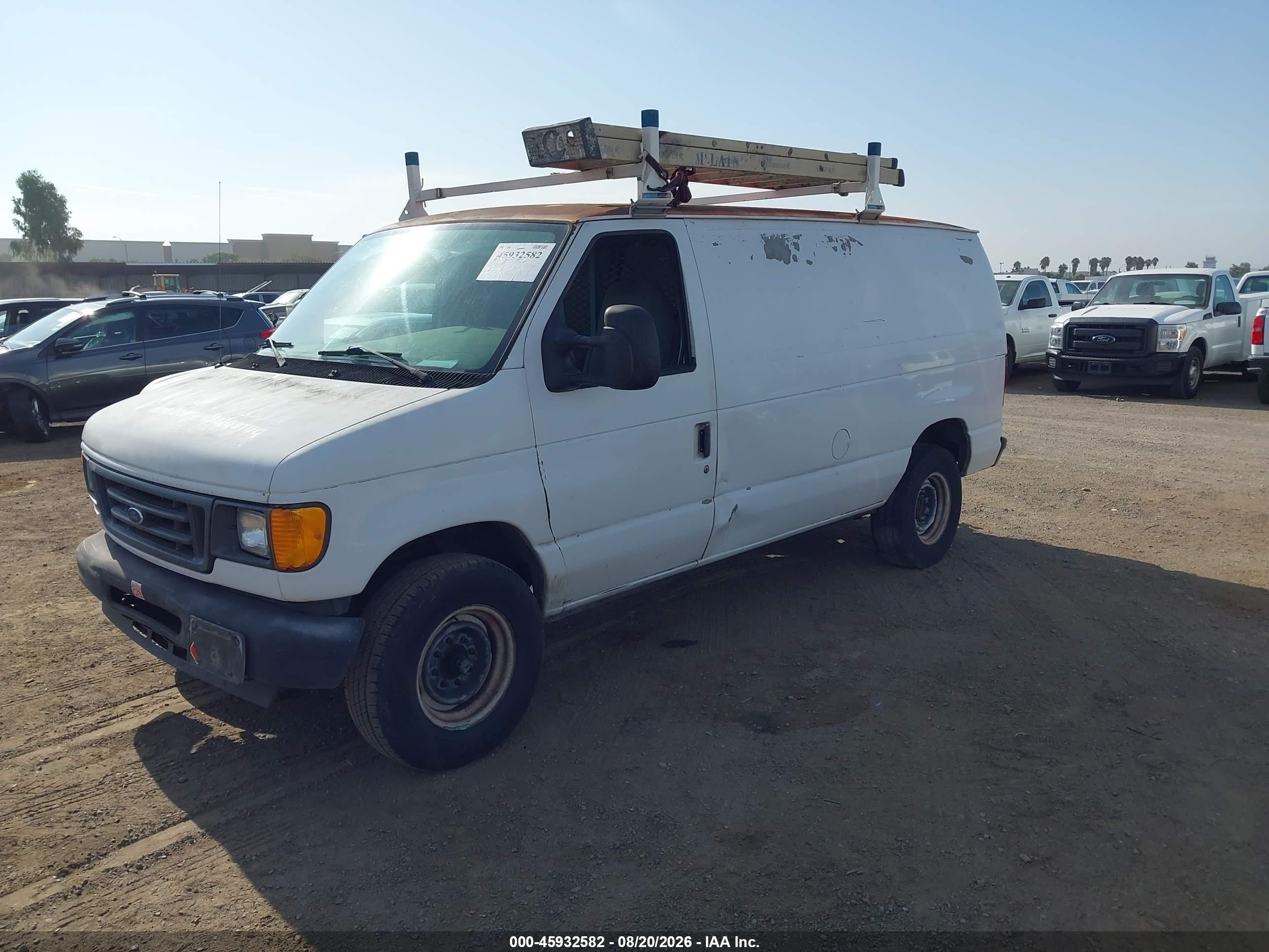 2005 Ford E-350 Super Duty Commercial/recreational White vin: 1FTSE34P05HA61621