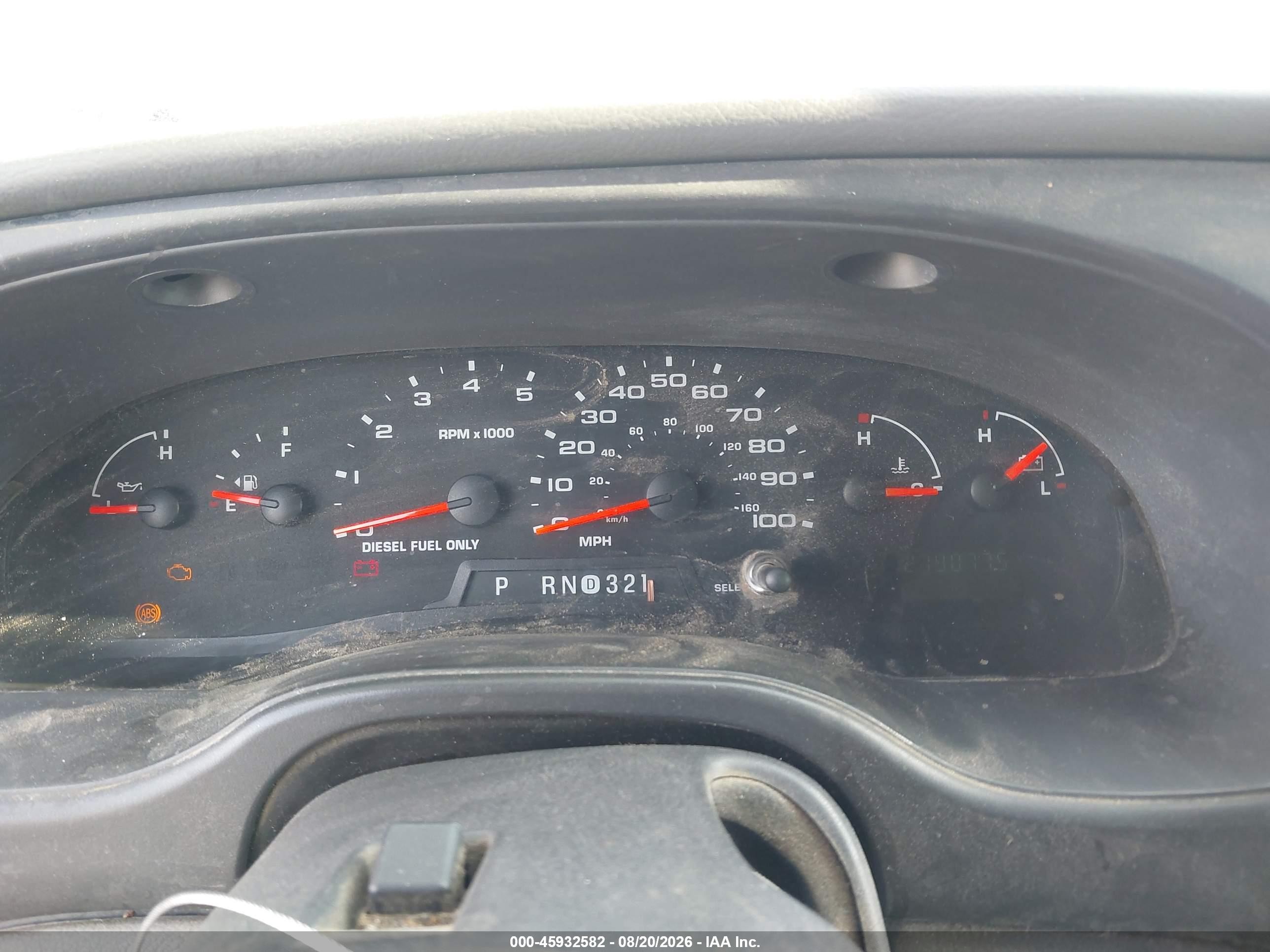 2005 Ford E-350 Super Duty Commercial/recreational White vin: 1FTSE34P05HA61621