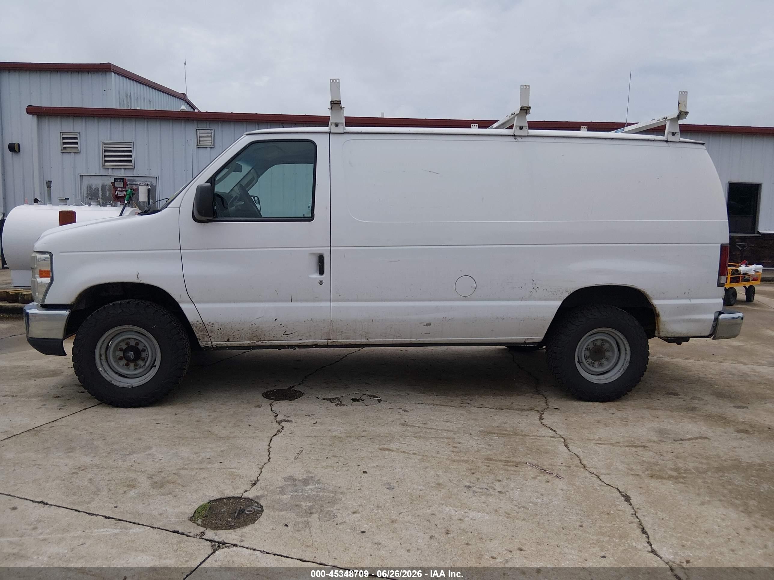 2014 Ford E-350 Super Duty Commercial White vin: 1FTSE3EL0EDA64215