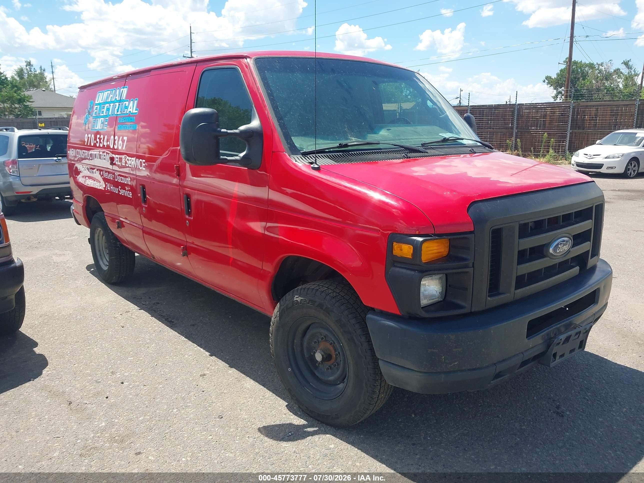 2011 Ford E-350 Super Duty Commercial Red vin: 1FTSE3EL2BDB13605