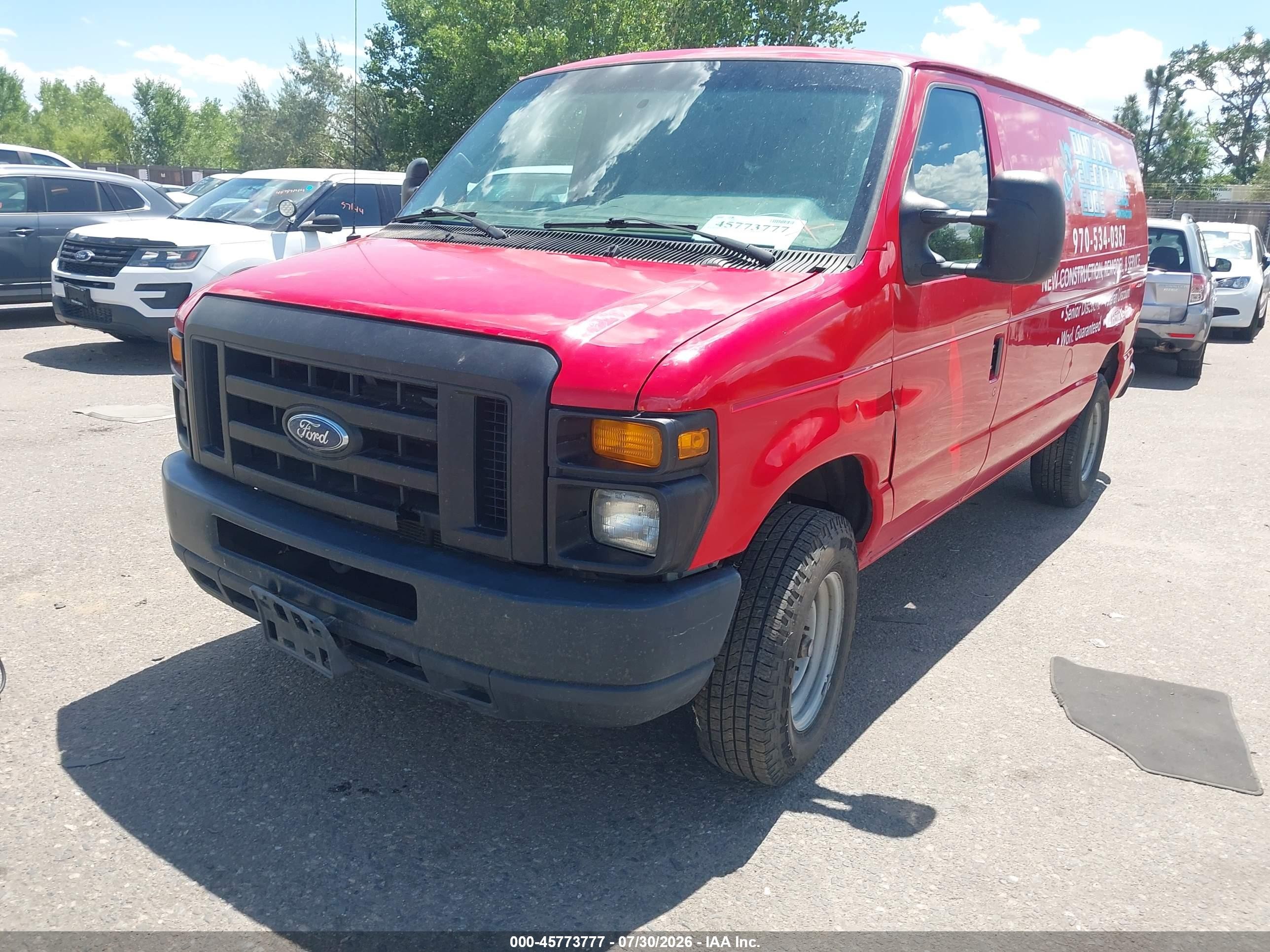 2011 Ford E-350 Super Duty Commercial Red vin: 1FTSE3EL2BDB13605