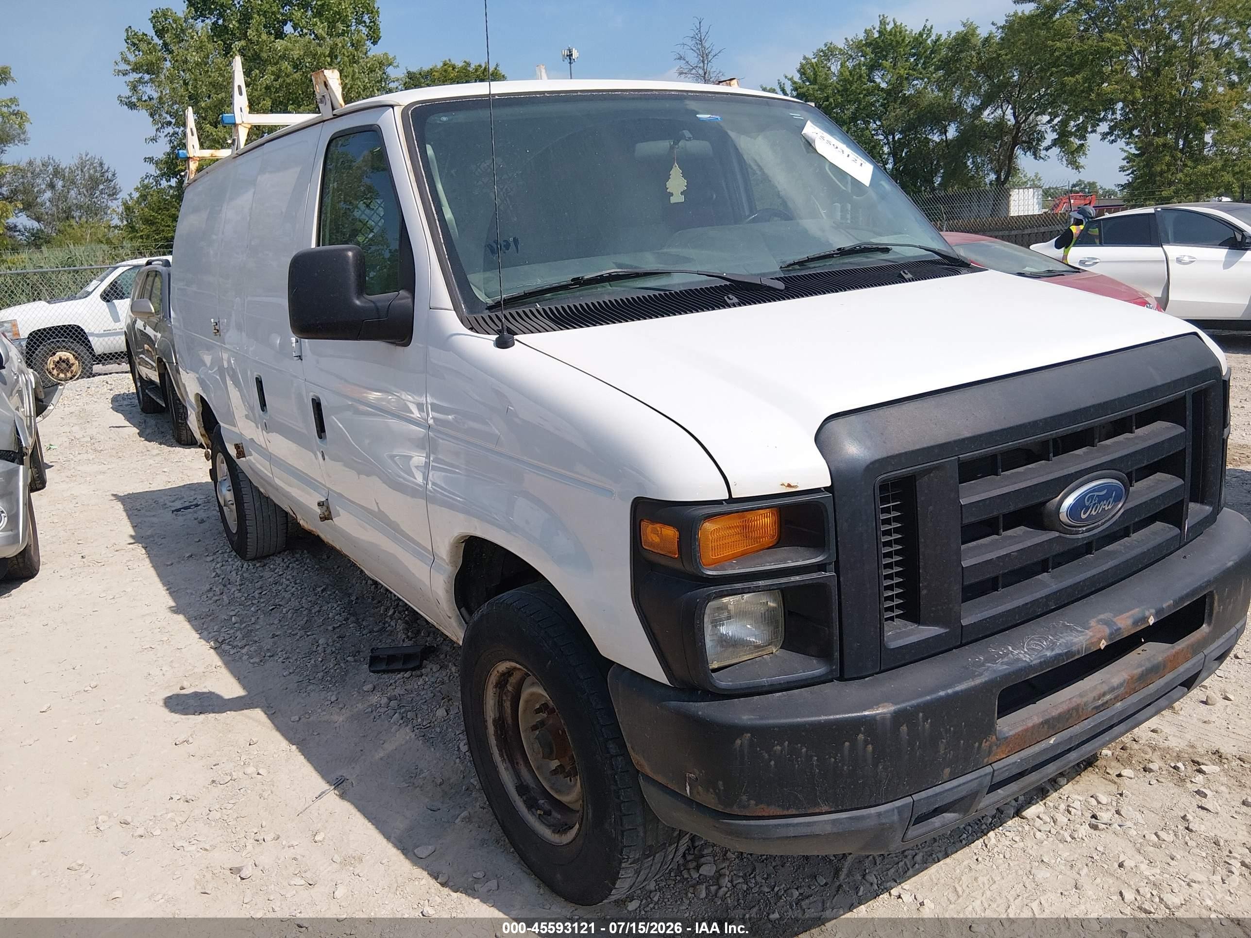 2012 Ford E-350 Super Duty   White vin: 1FTSE3EL2CDB01441