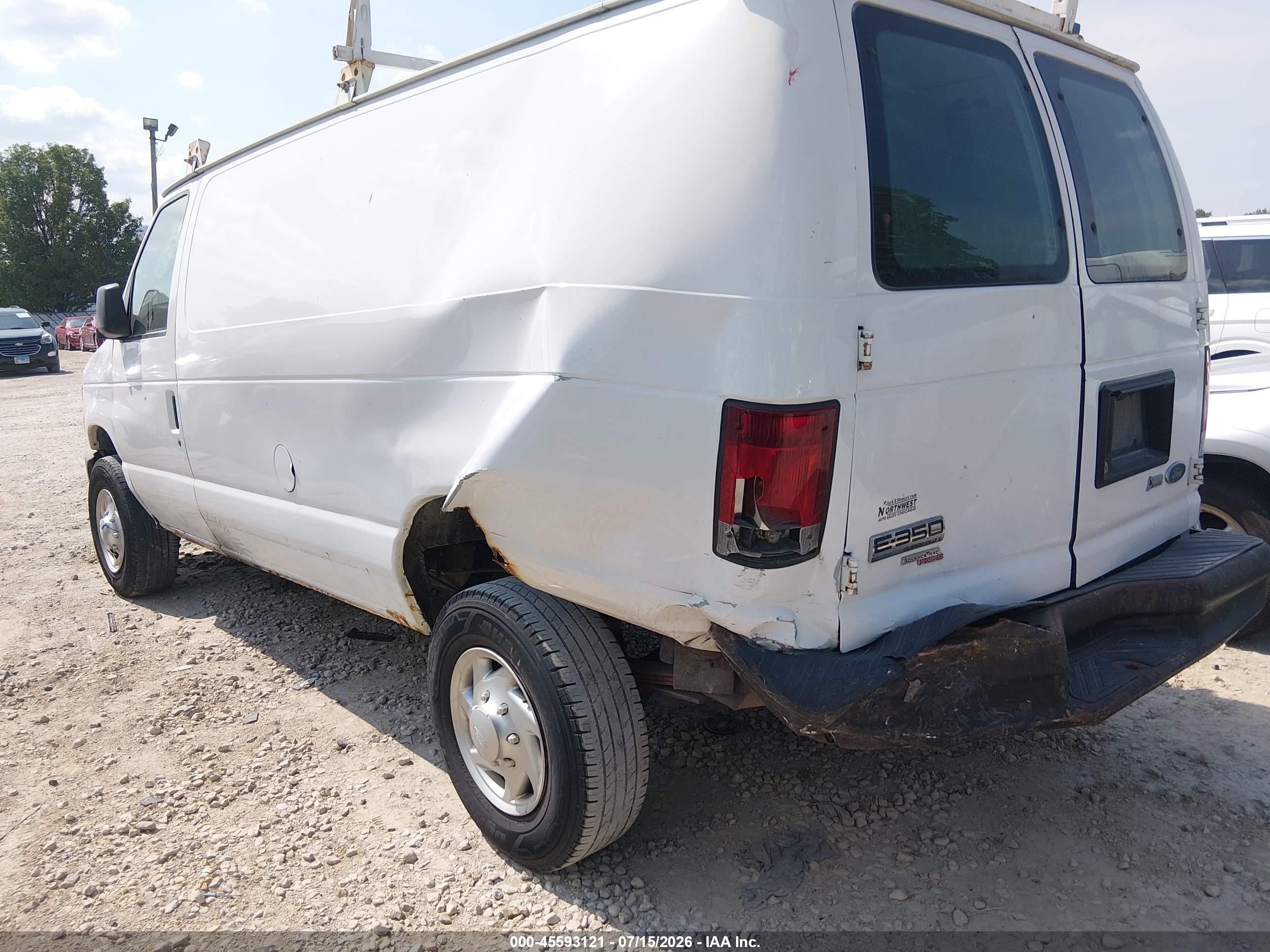 2012 Ford E-350 Super Duty   Белый vin: 1FTSE3EL2CDB01441