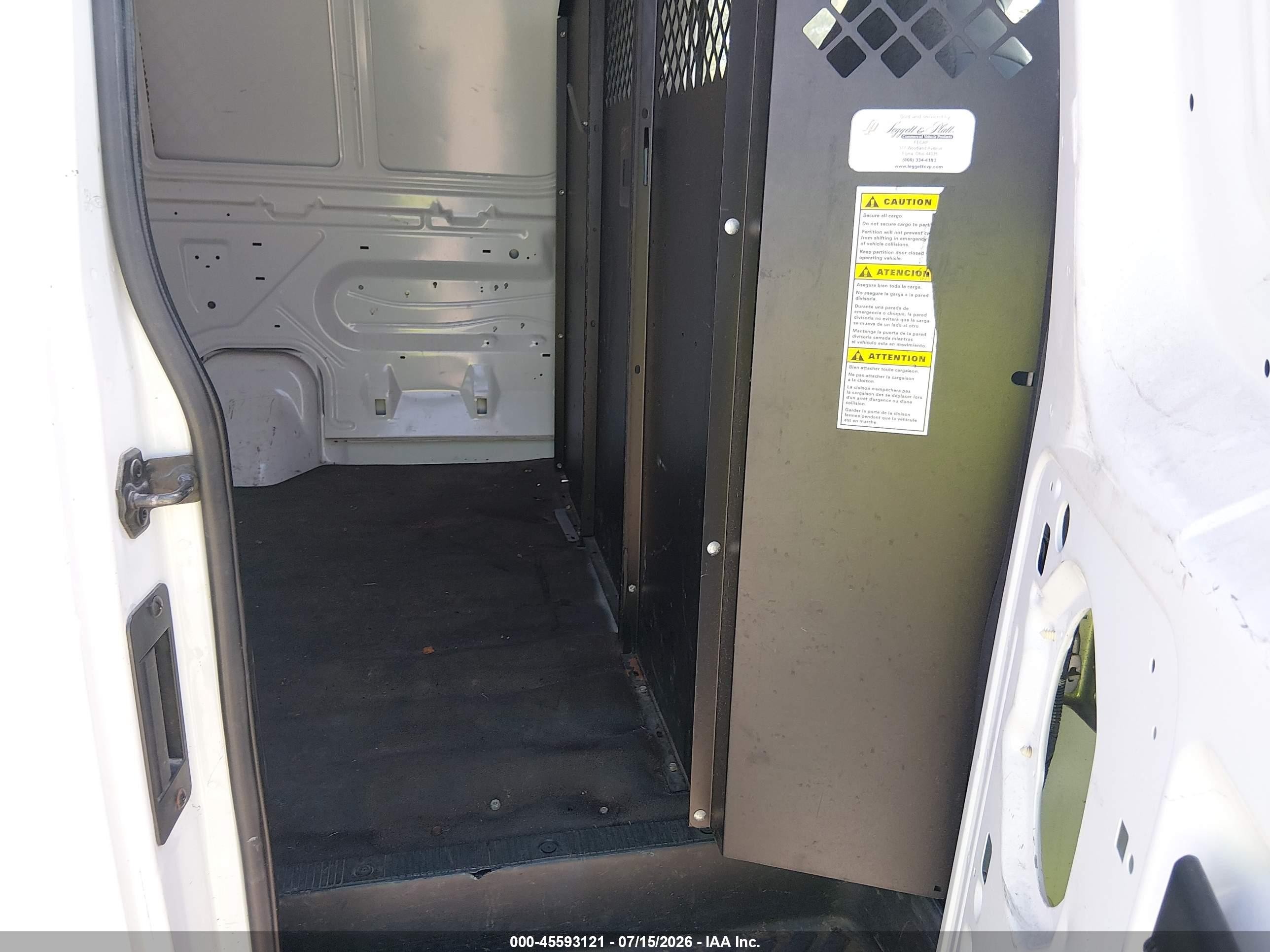 2012 Ford E-350 Super Duty   Белый vin: 1FTSE3EL2CDB01441