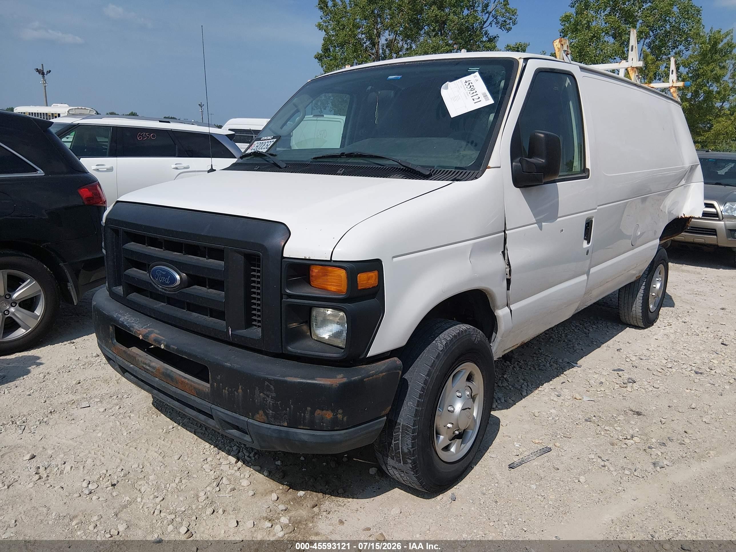 2012 Ford E-350 Super Duty   Белый vin: 1FTSE3EL2CDB01441