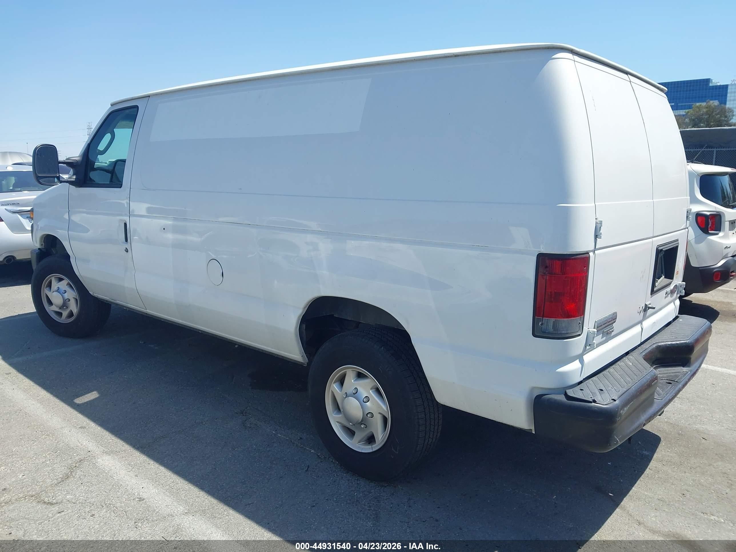 2012 Ford Econoline Super Duty Commercial White vin: 1FTSE3EL4CDB34697