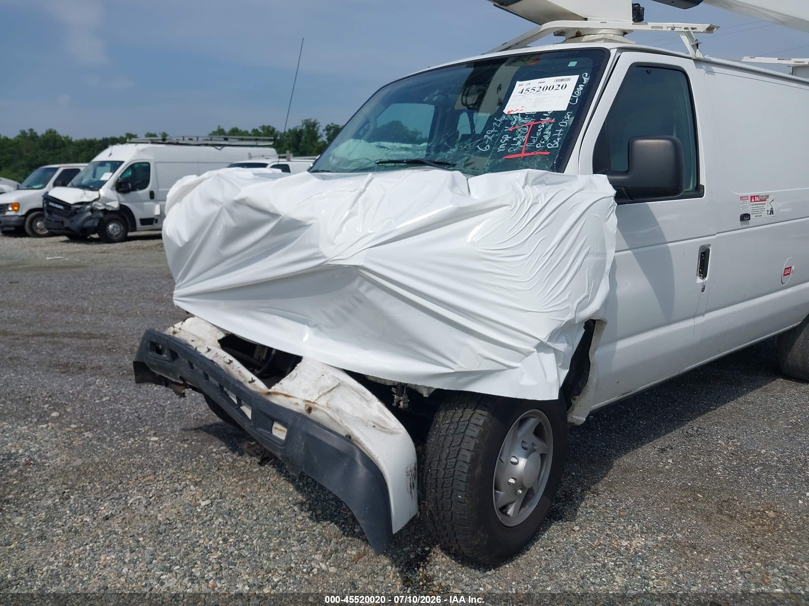 2012 Ford E-350 Super Duty Commercial/recreational White vin: 1FTSE3EL5CDB28570