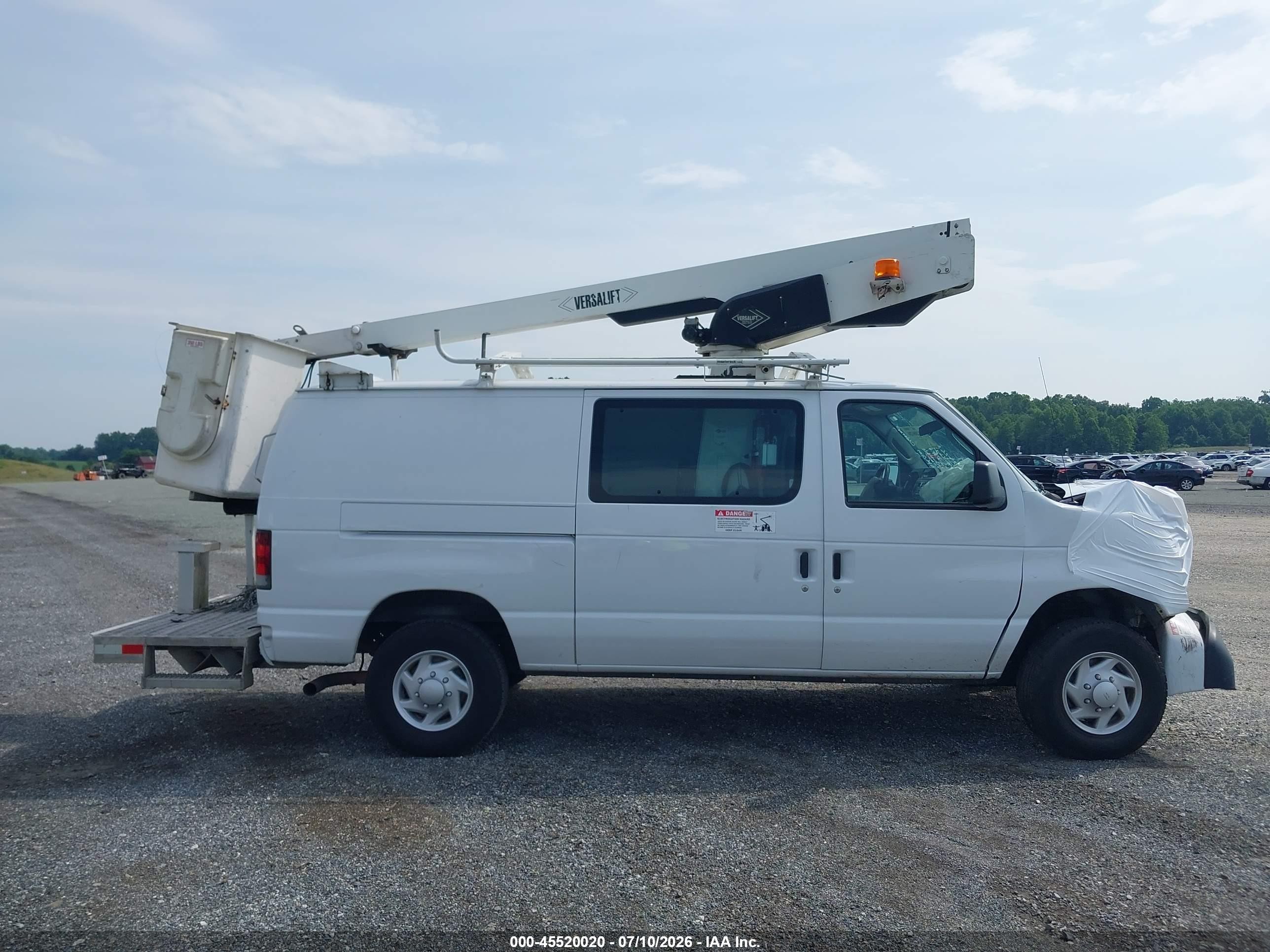 2012 Ford E-350 Super Duty Commercial/recreational White vin: 1FTSE3EL5CDB28570