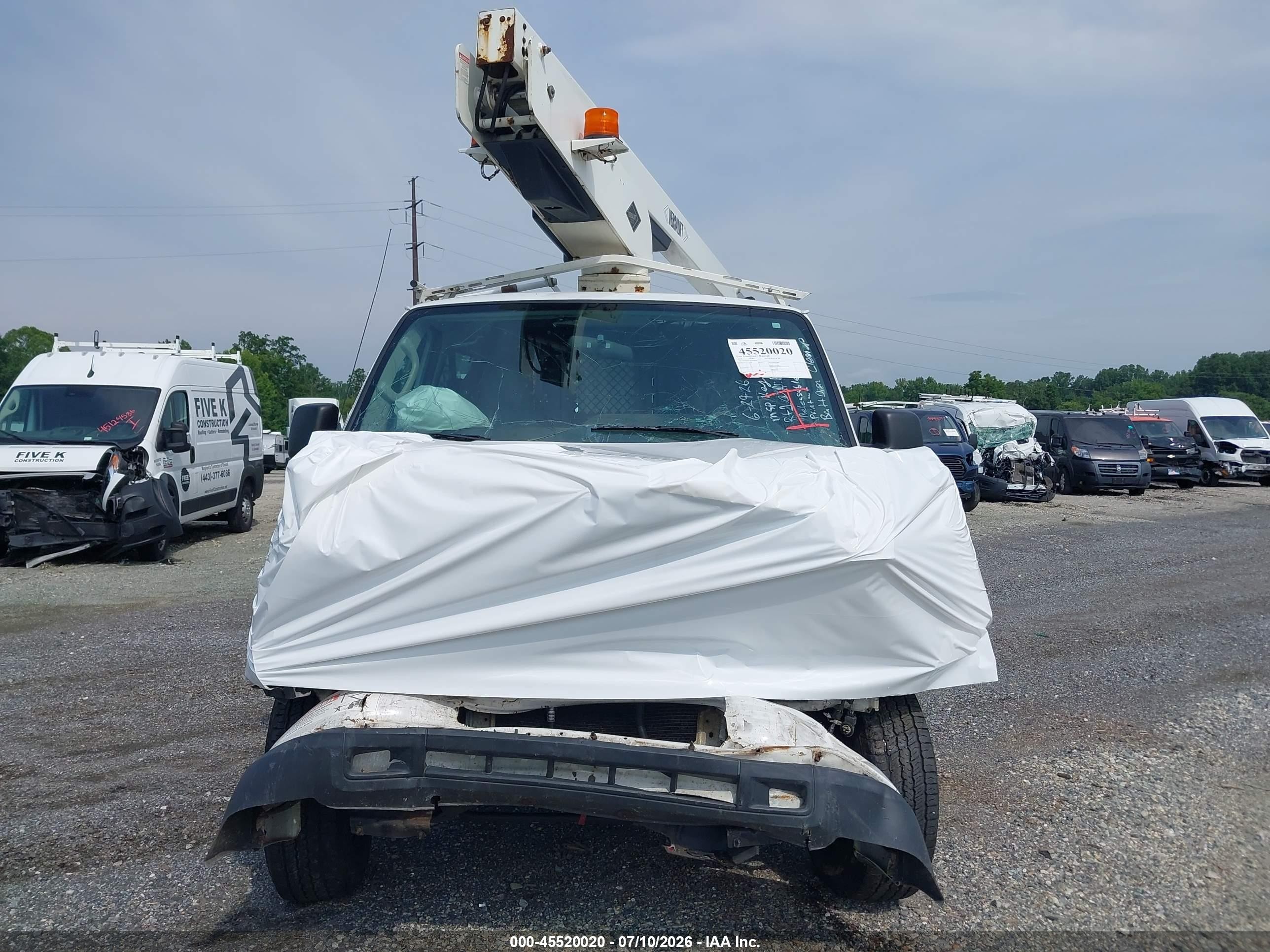 2012 Ford E-350 Super Duty Commercial/recreational White vin: 1FTSE3EL5CDB28570