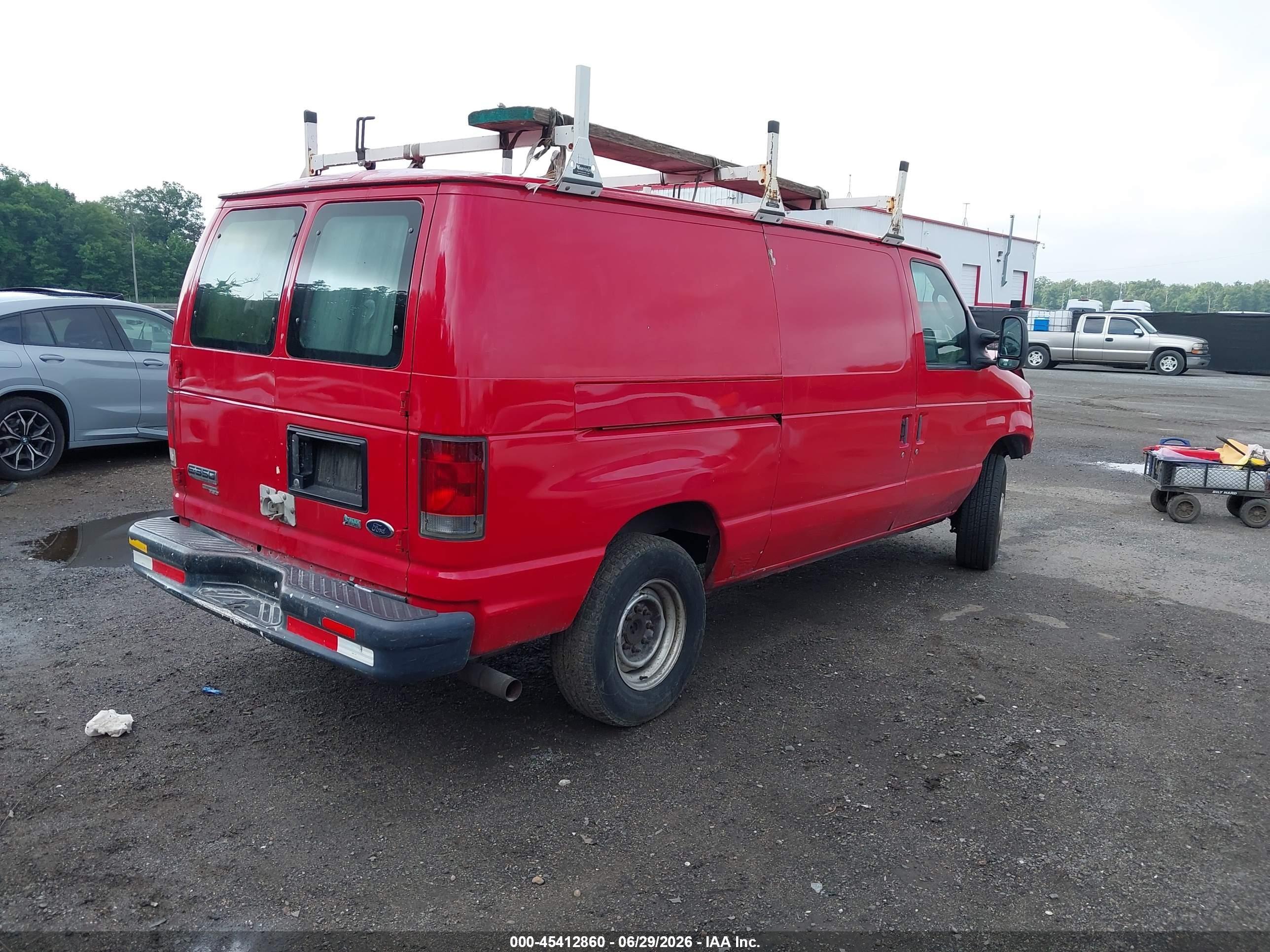 2011 Ford E-350 Super Duty Commercial/recreational Red vin: 1FTSE3EL8BDA25979