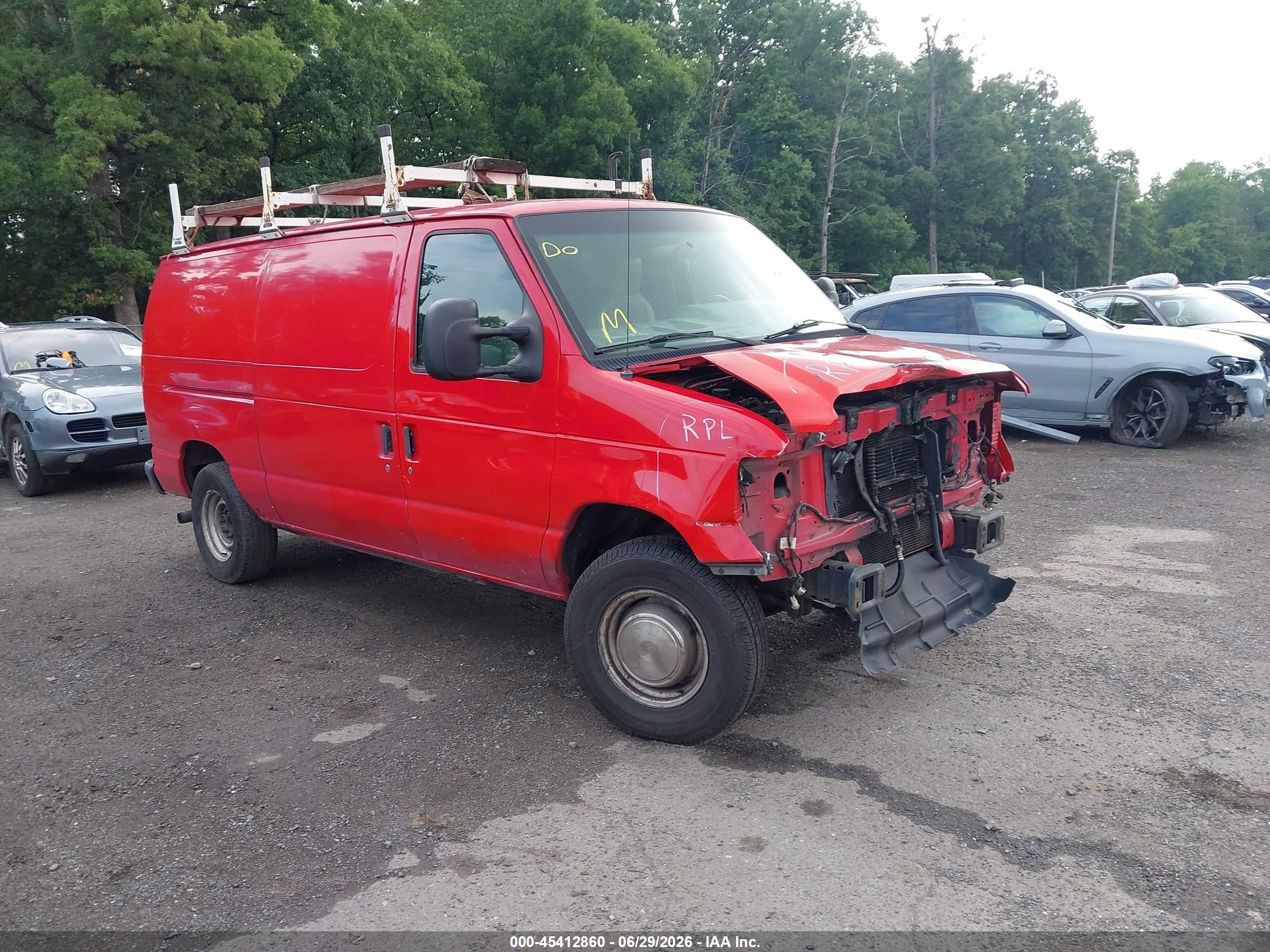 2011 Ford E-350 Super Duty Commercial/recreational Red vin: 1FTSE3EL8BDA25979