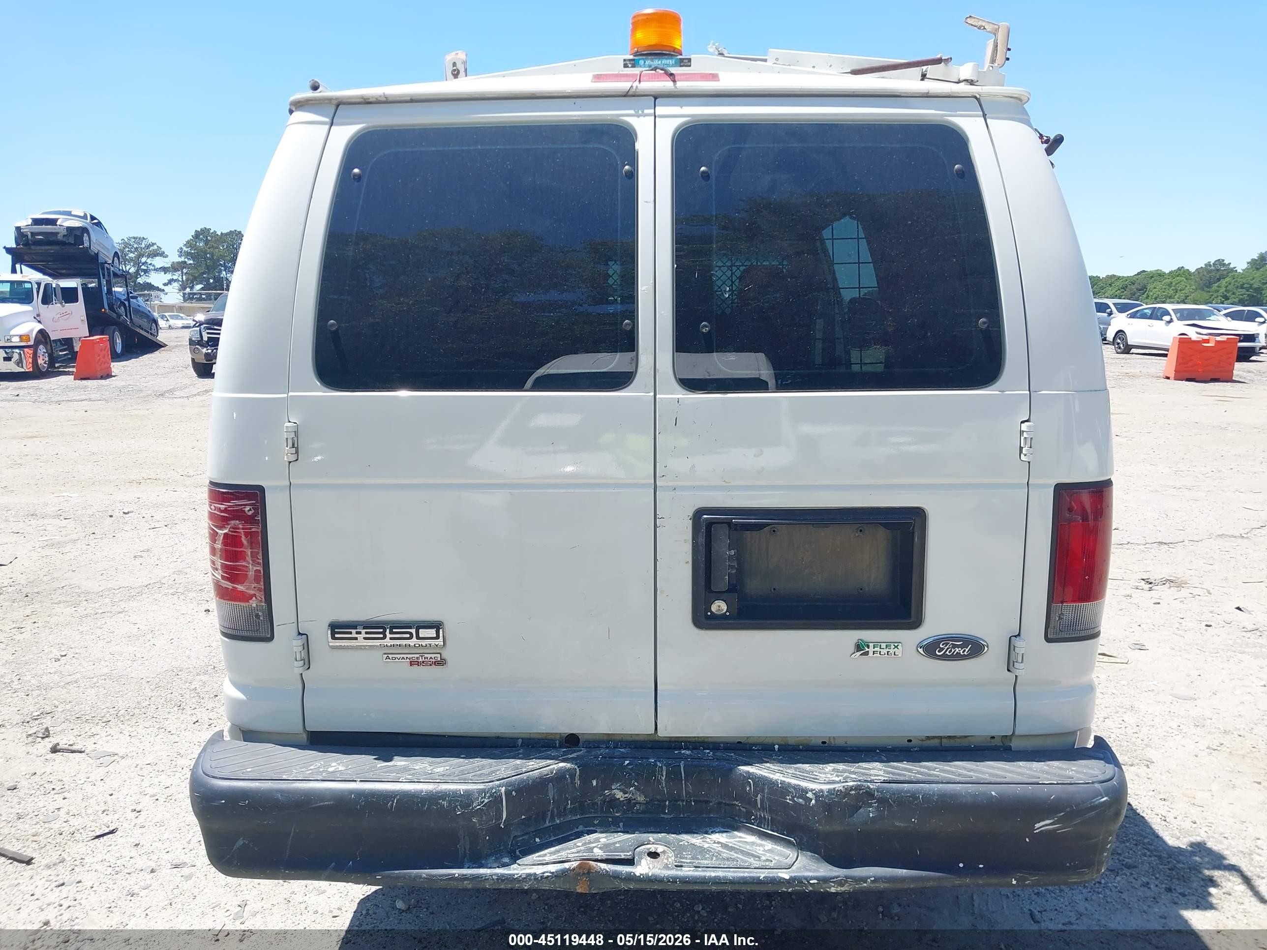 2012 Ford E-350 Super Duty Commercial White vin: 1FTSE3EL8CDA43562