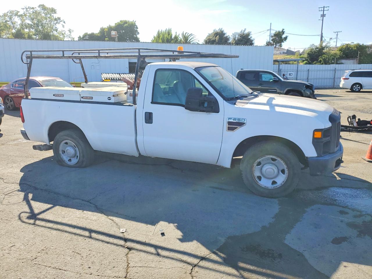 2008 Ford F250 Super Duty White vin: 1FTSF20R58EE40246