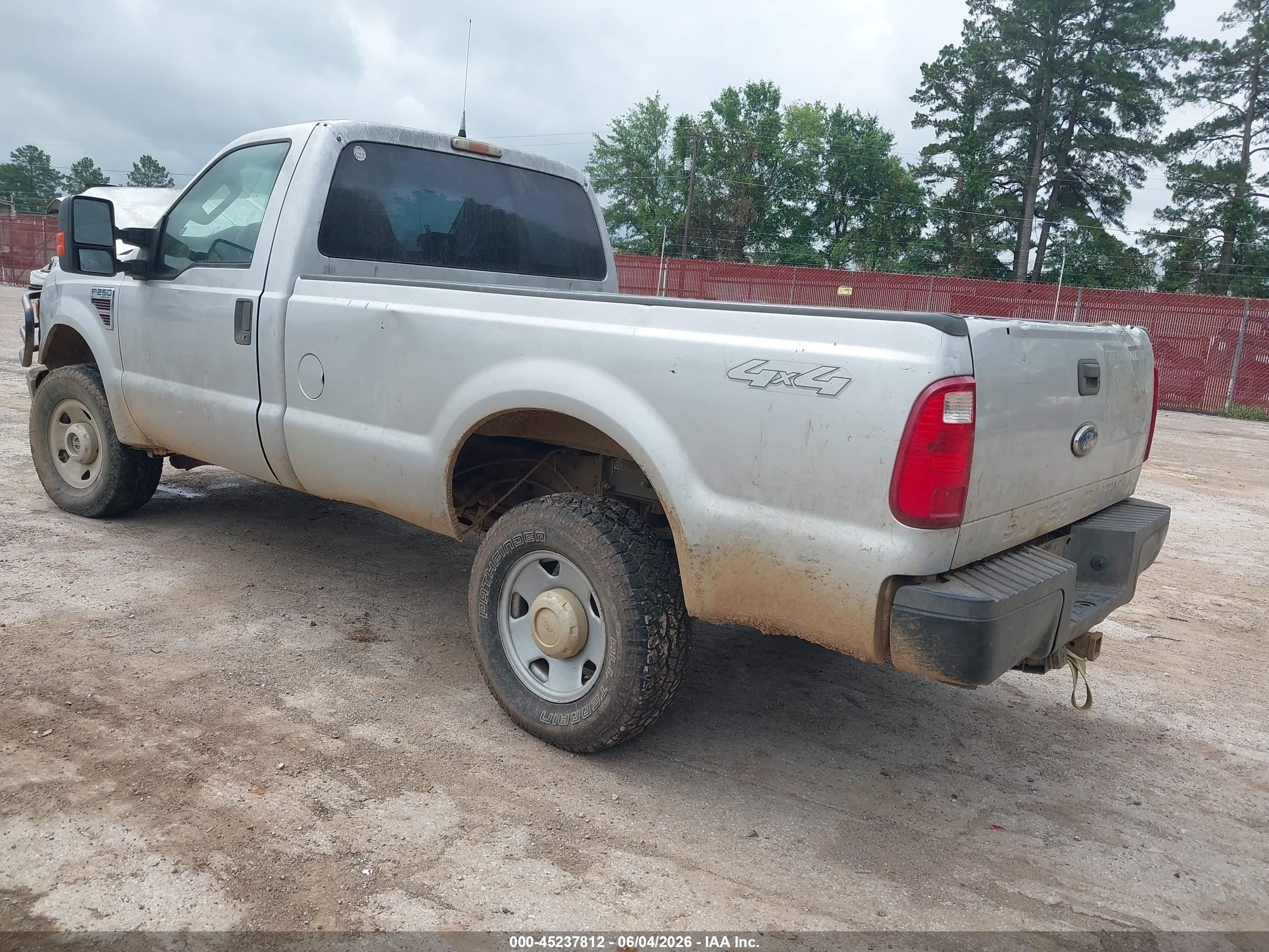2008 Ford F-250   Silver vin: 1FTSF21R78EB94783