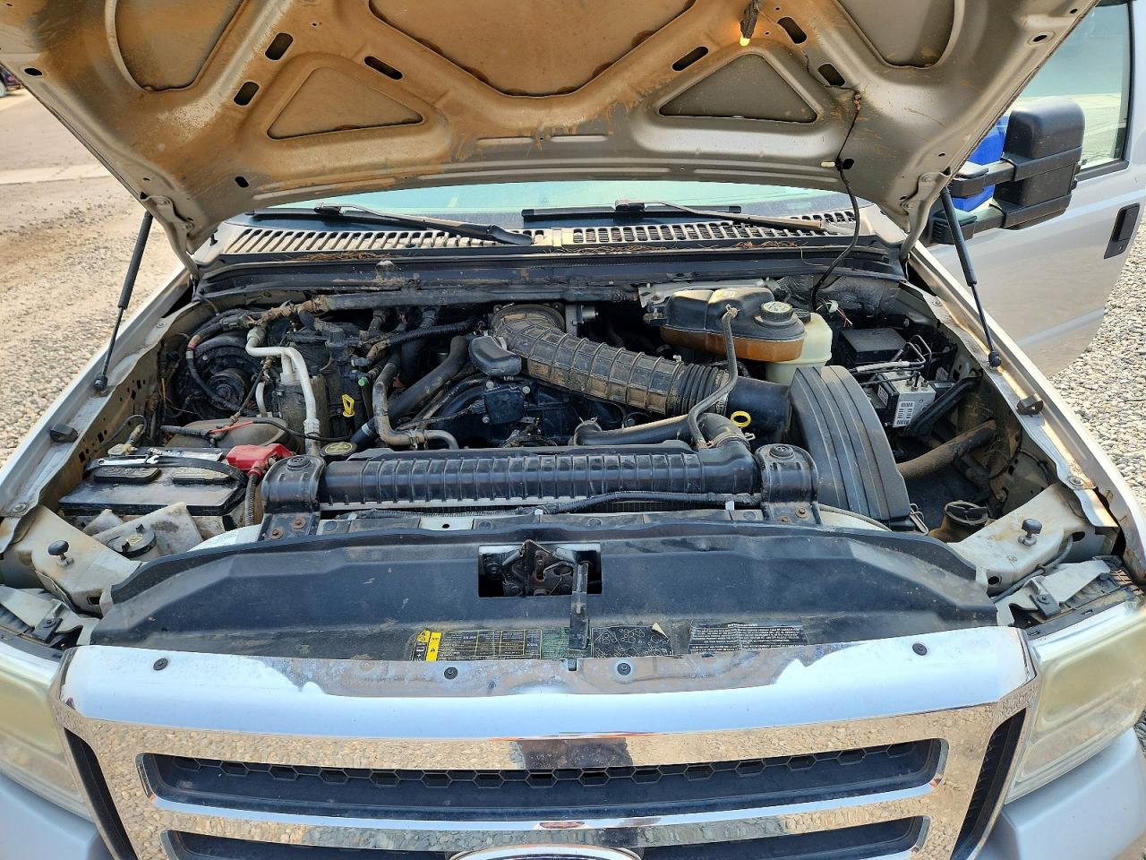 2005 Ford F250 Super Duty Silver vin: 1FTSF21Y05EA08486