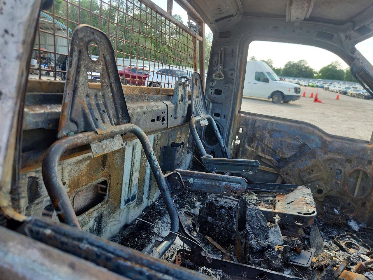 2010 Ford F250 Super Duty Burn vin: 1FTSF2BR1AEB00935