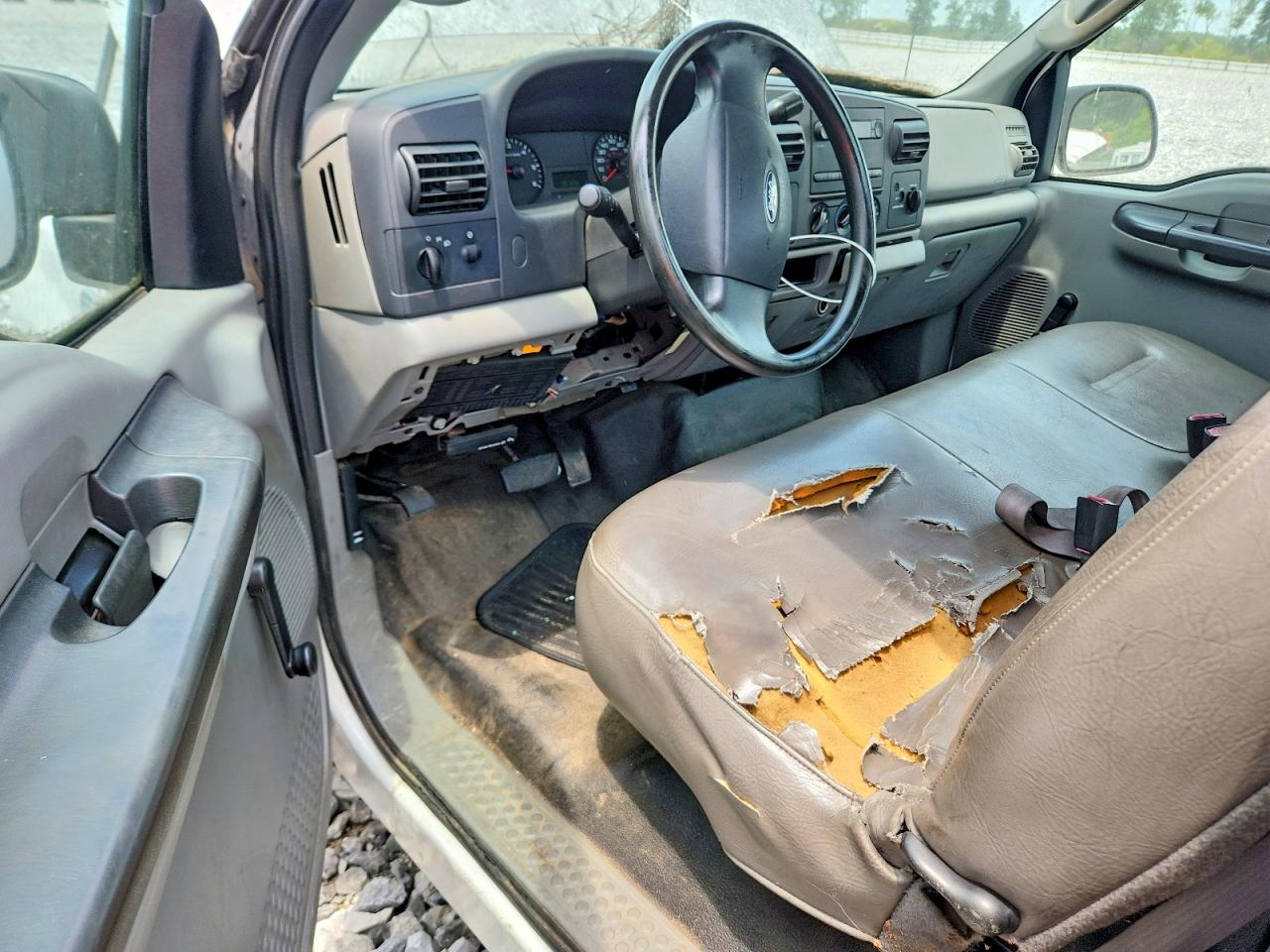 2007 Ford F350 Srw Super Duty White vin: 1FTSF305X7EA01996