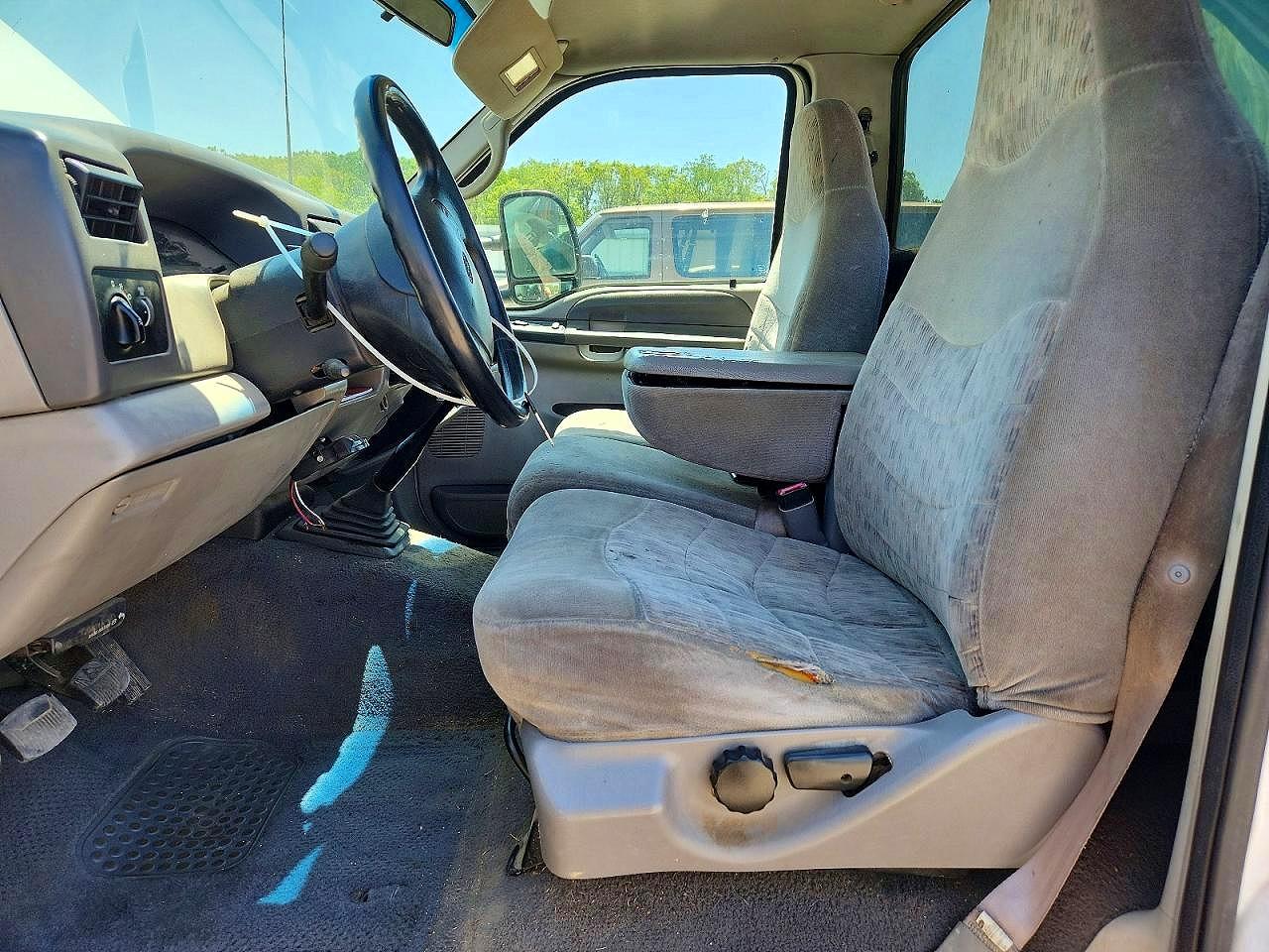 2000 Ford F350 Srw Super Duty White vin: 1FTSF30F5YED96499