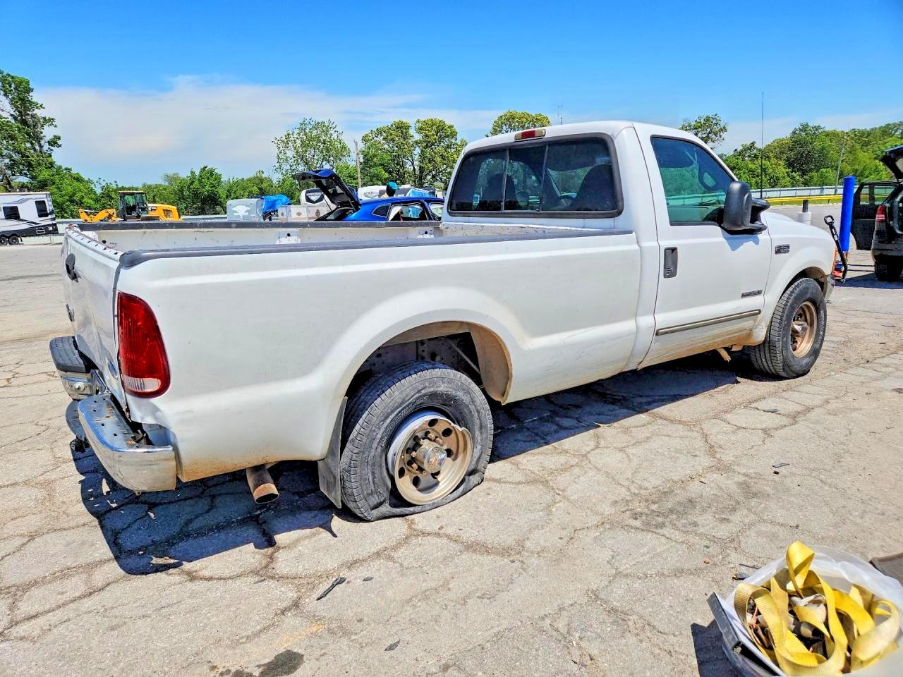 2000 Ford F350 Srw Super Duty White vin: 1FTSF30F5YED96499