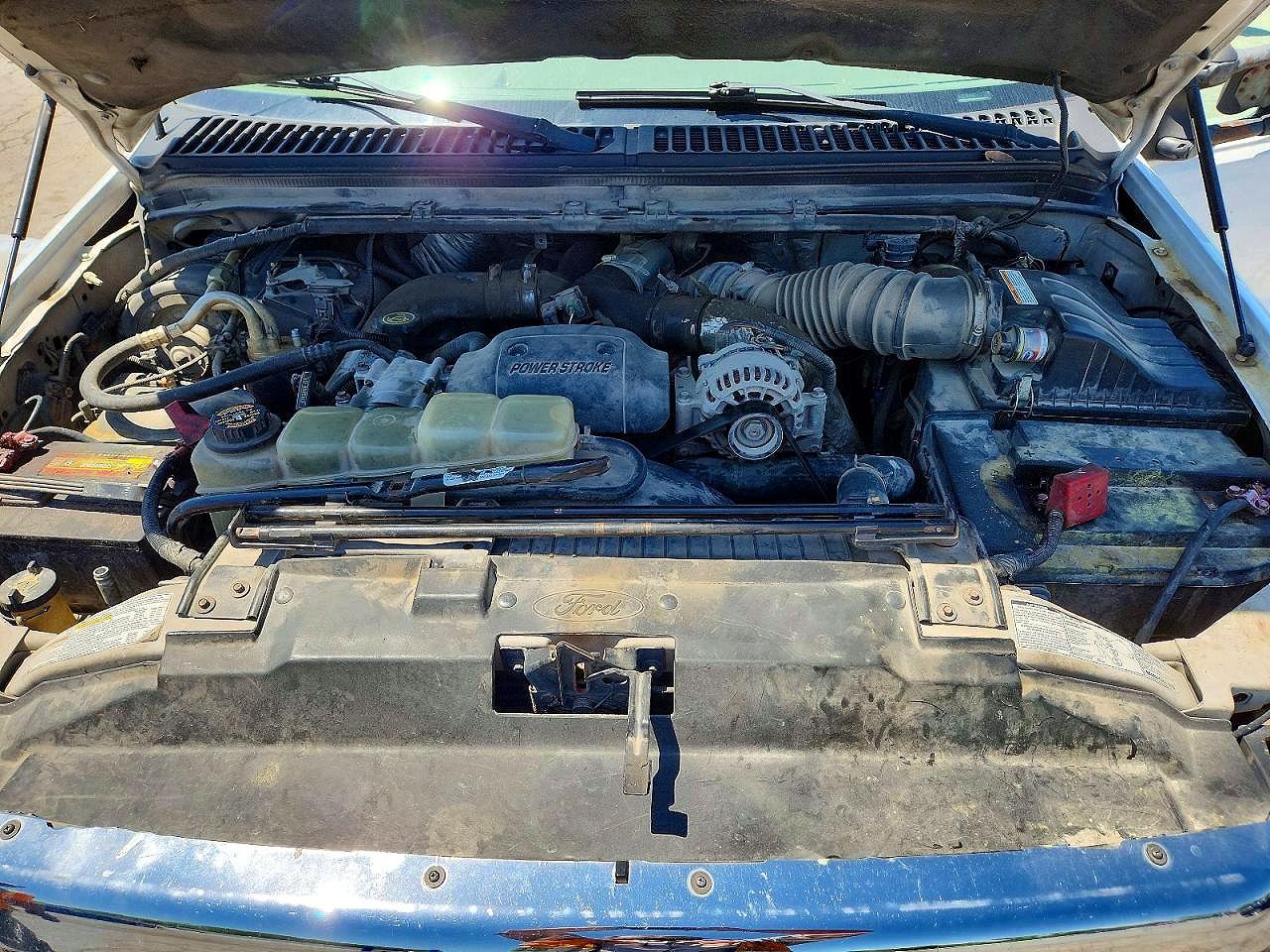 2000 Ford F350 Srw Super Duty White vin: 1FTSF30F5YED96499