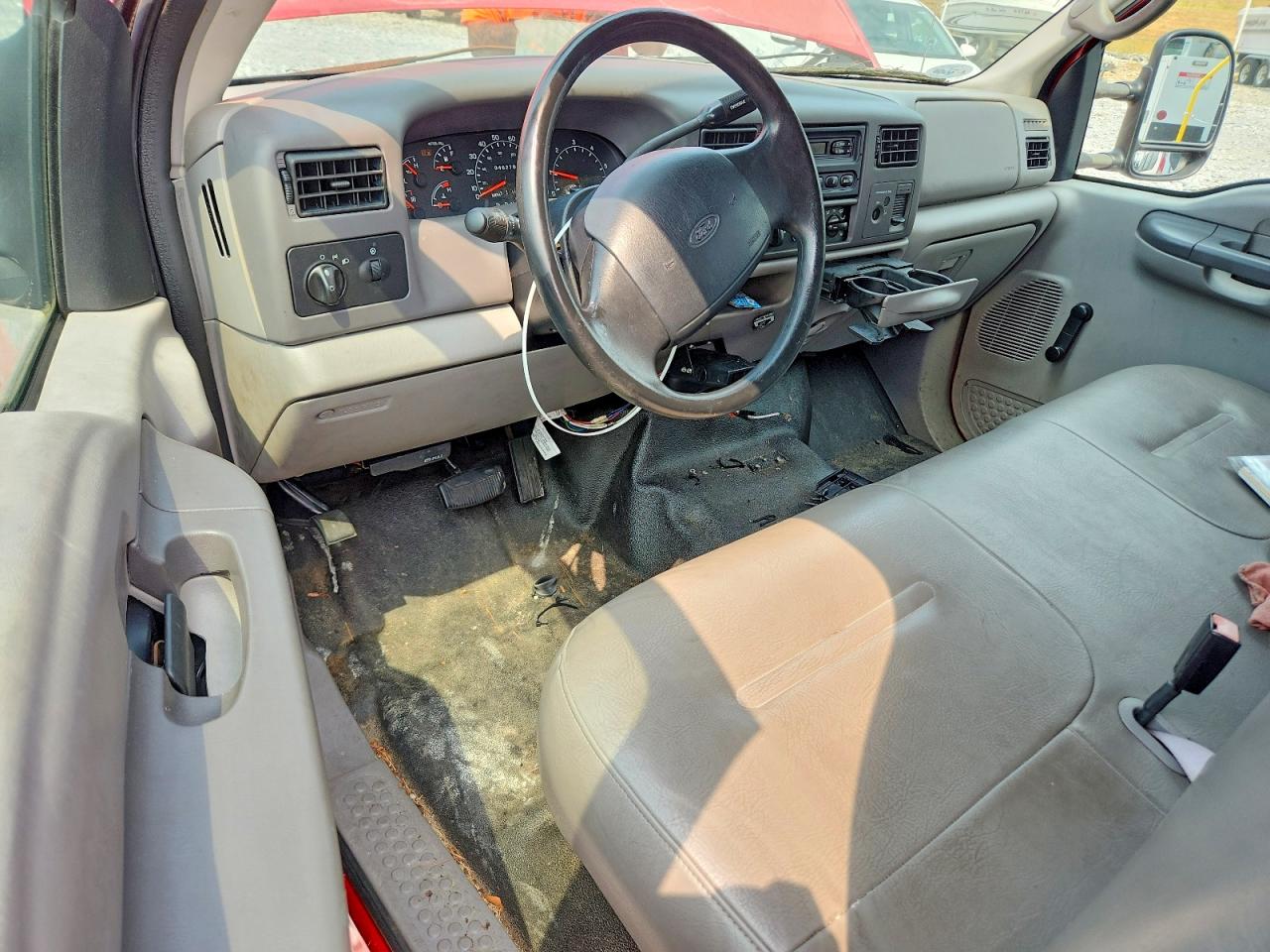 2001 Ford F350 Srw Super Duty Белый vin: 1FTSF30L91EB28180
