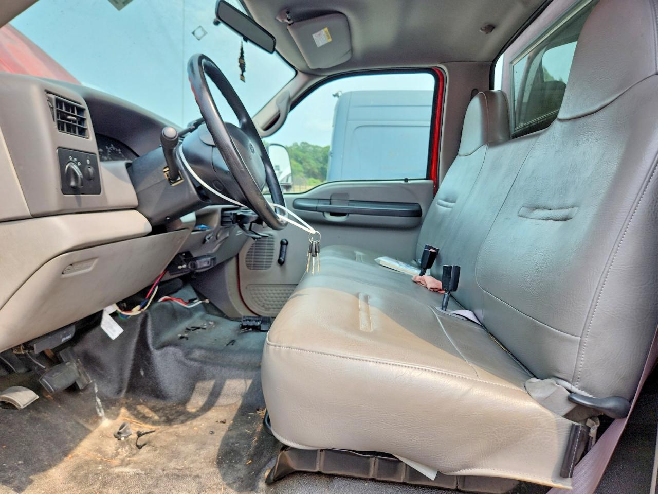 2001 Ford F350 Srw Super Duty Белый vin: 1FTSF30L91EB28180