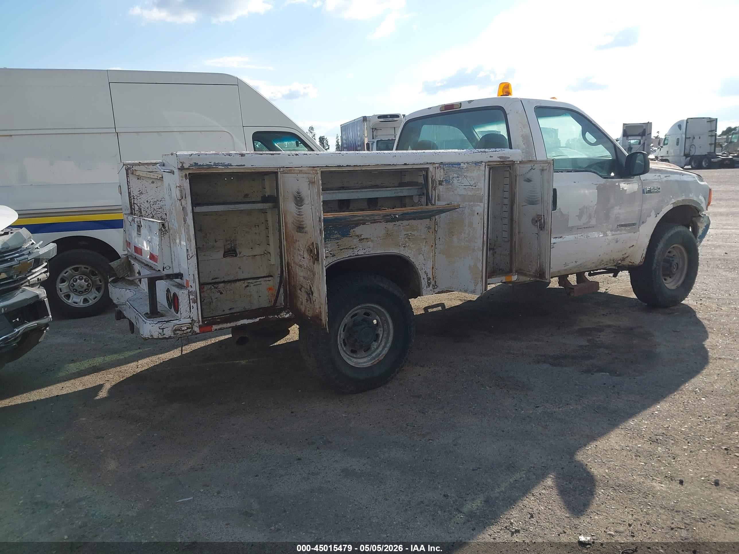 1999 Ford F-350 Lariat/xl/xlt Белый vin: 1FTSF31F1XEC88426