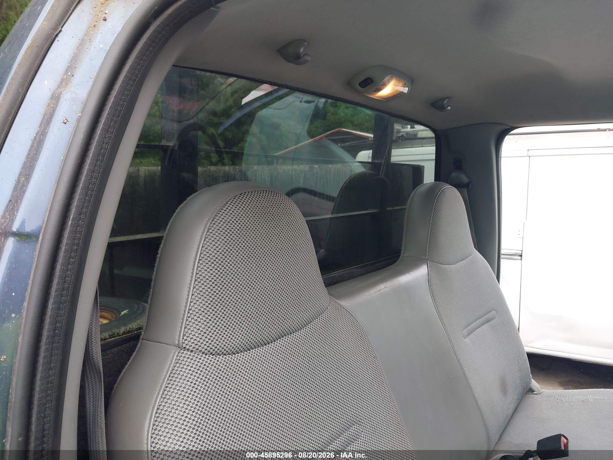 2004 Ford F-350 Xl/xlt Blue vin: 1FTSF31L64EA68538