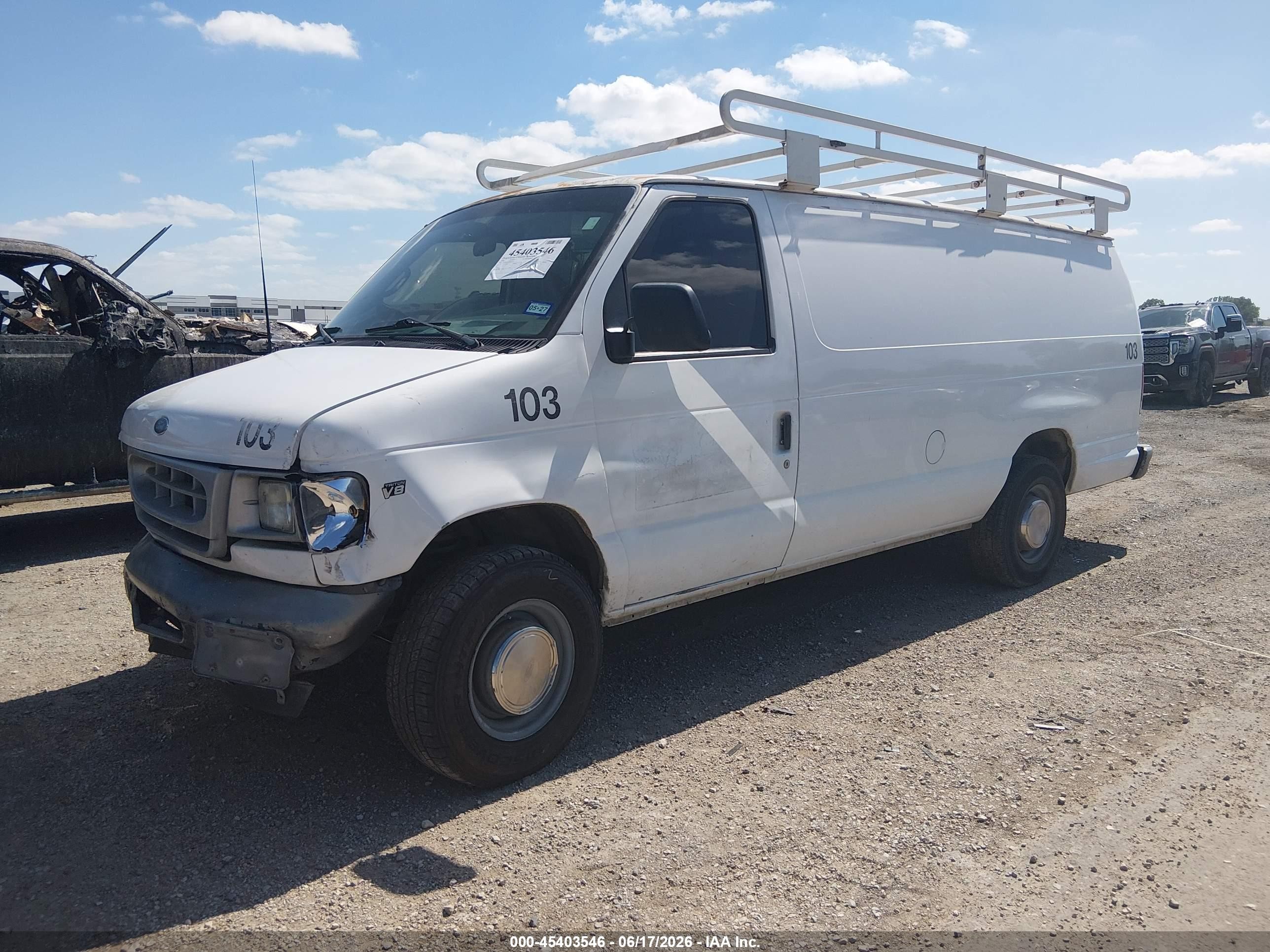 2002 Ford E-350 Super Duty Commercial/recreational White vin: 1FTSS34L02HB32219