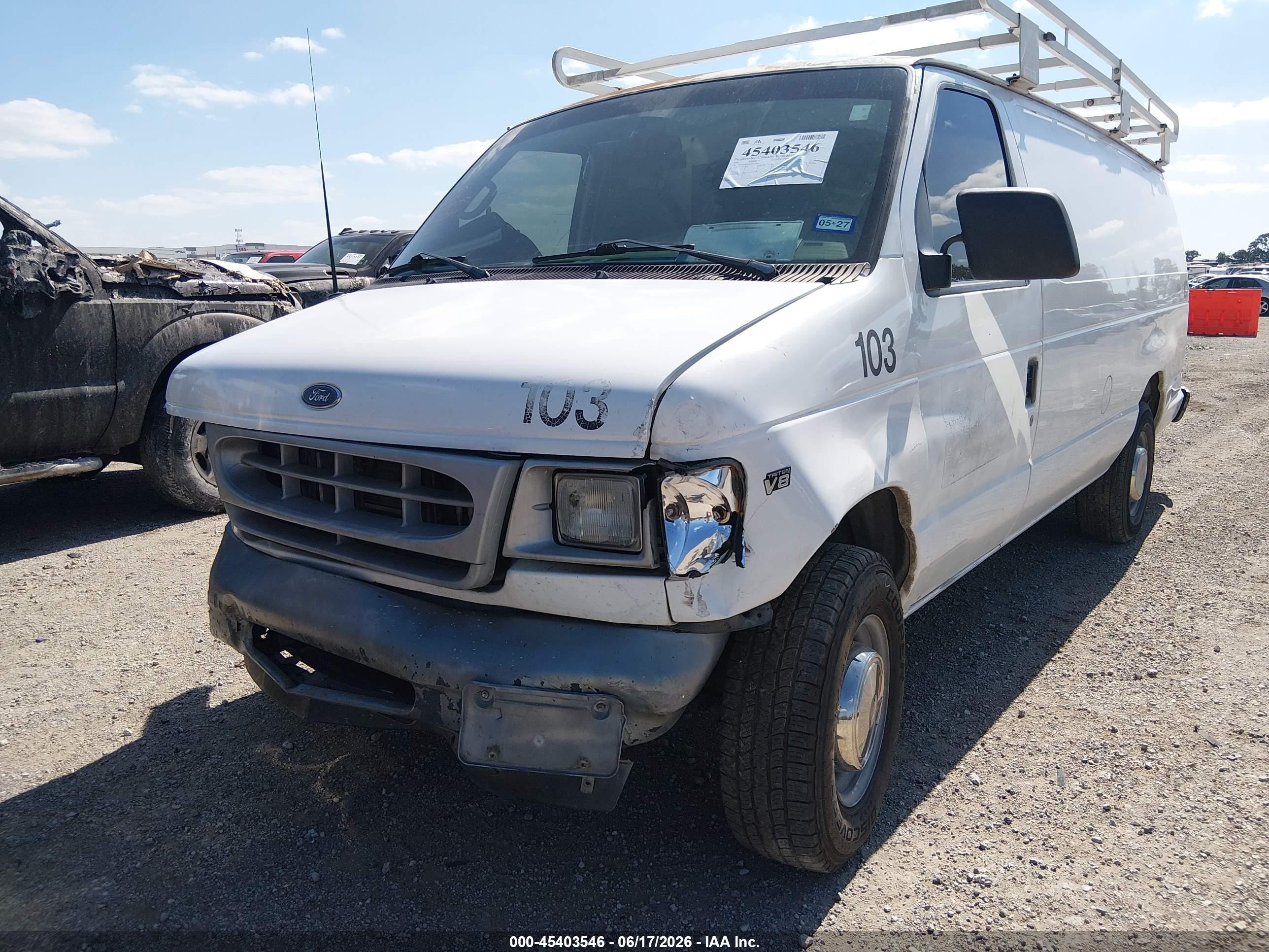 2002 Ford E-350 Super Duty Commercial/recreational White vin: 1FTSS34L02HB32219